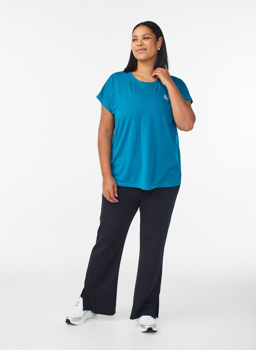 Yksiv&auml;rinen treeni-T-paita, Vihre&auml;, Model image number 1