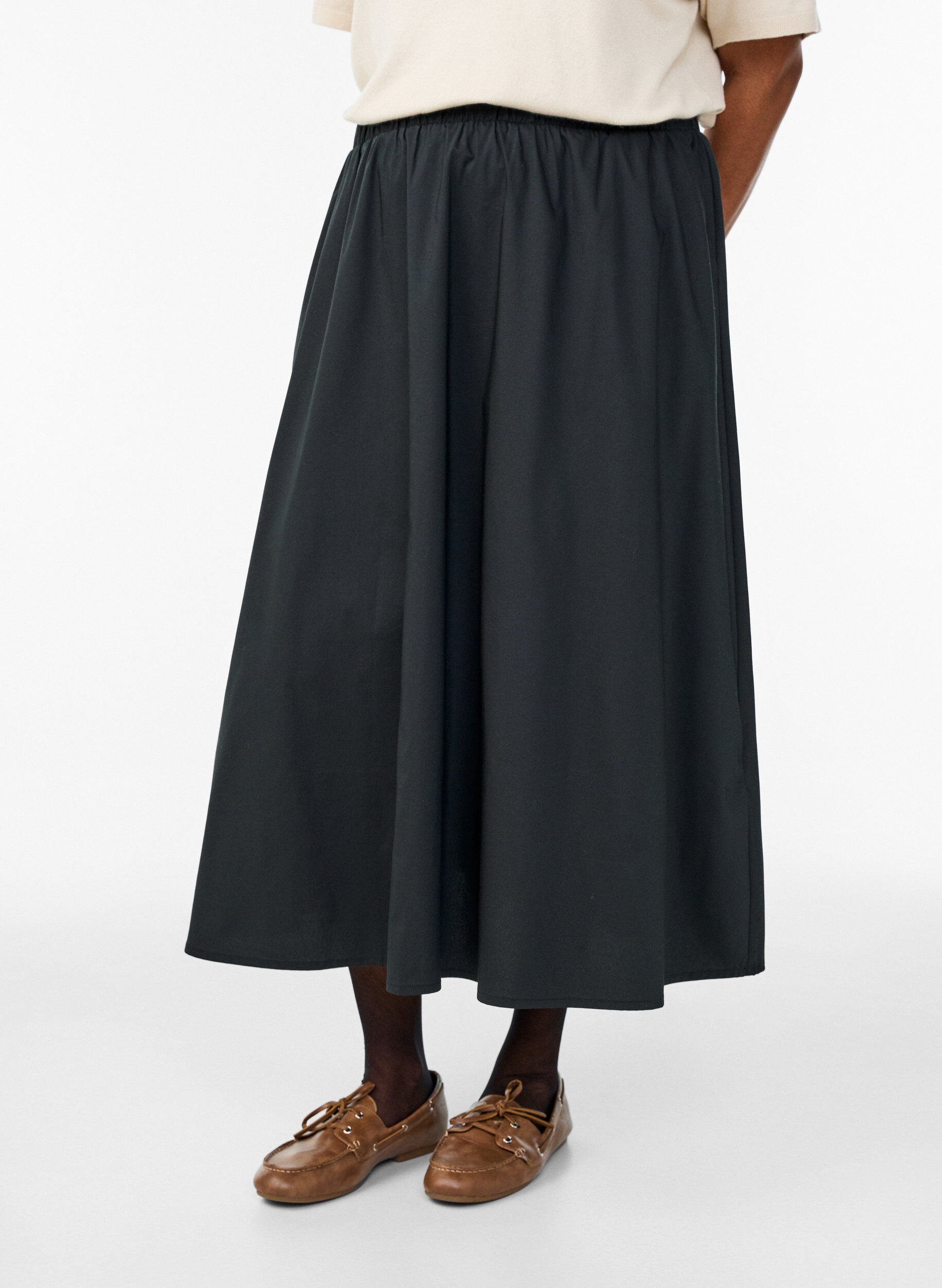 Zizzi Hienoneulottu pikeepaita lyhyill&auml; hihoilla, Beige, Model image number 2