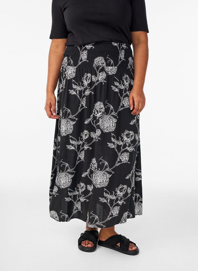 Viskoosista valmistettu rypytetty maksihame, Musta, Model image number 2