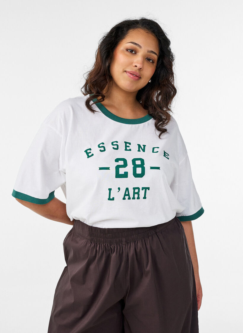 Puuvilla T-paita tekstiprintill&auml; ja laatikkomainen istuvuus, Valkoinen, Model image number 0