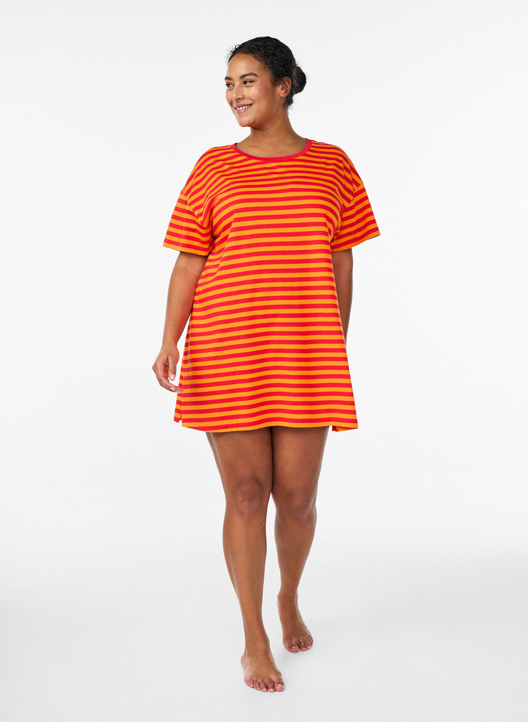 Zizzi Pitk&auml; raidallinen y&ouml;paita, Punainen, Model image number 1