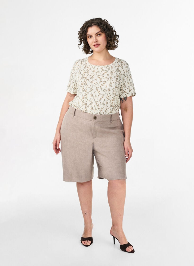 T-paita kukkakuviolla, Vanilja, Model image number 1