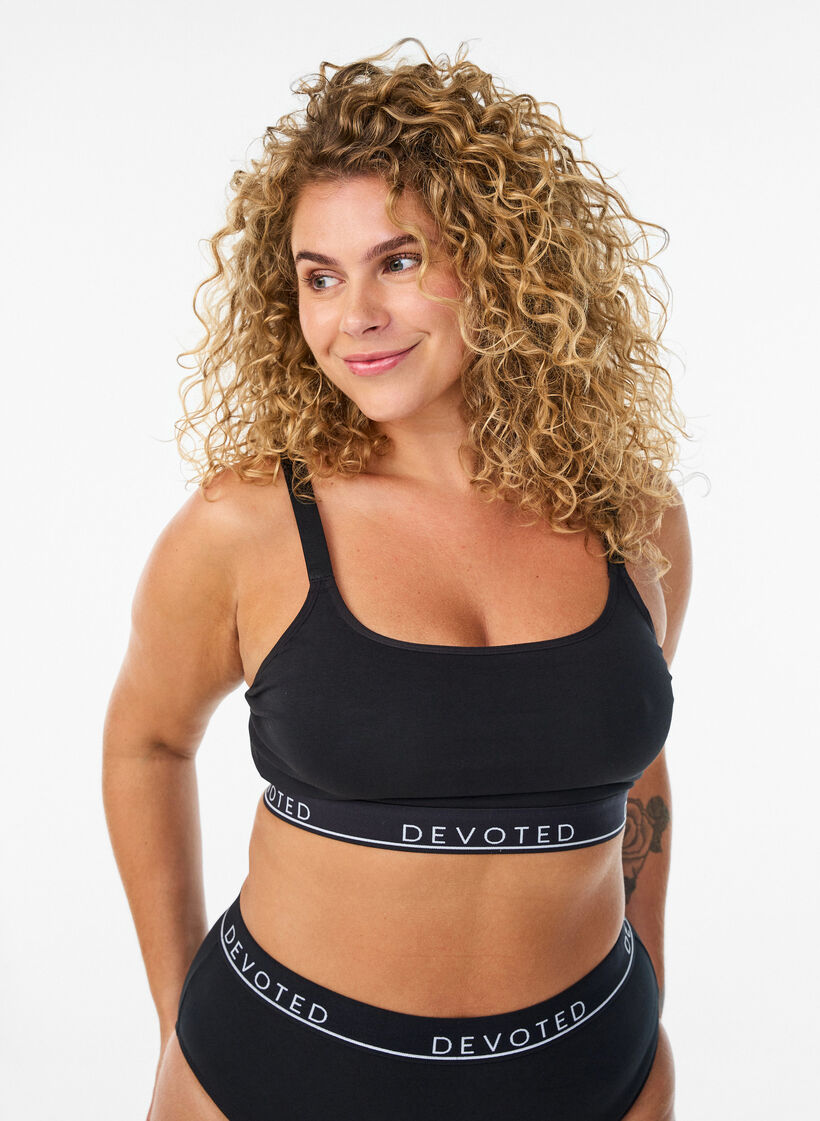 Puuvillainen rintaliivitoppi, jossa on s&auml;&auml;dett&auml;v&auml;t olkaimet, Musta, Model image number 0