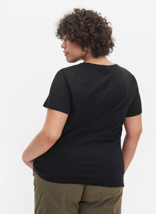 2 lyhythihaista t-paitaa puuvillasta , Black, Model image number 1
