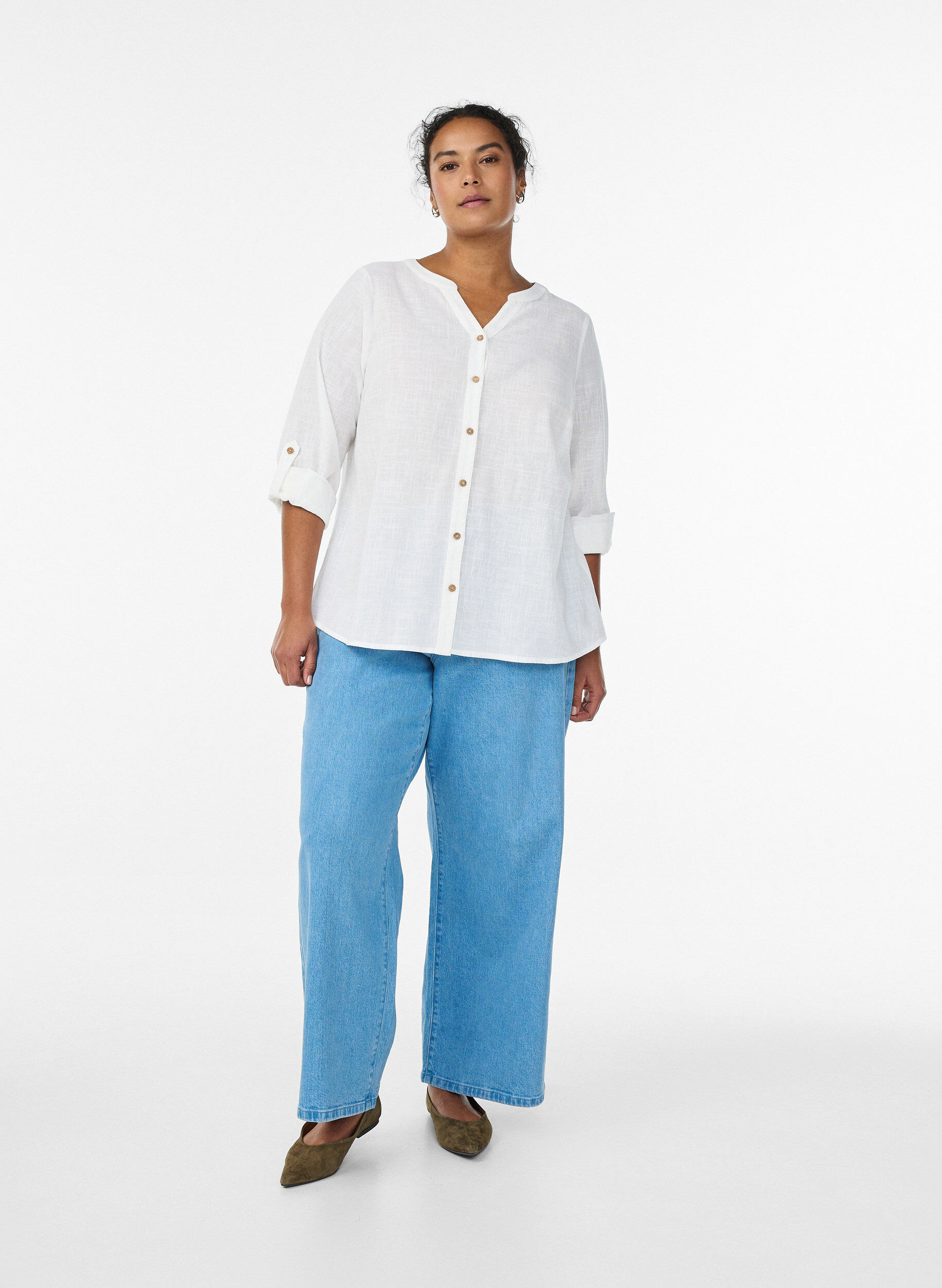 Zizzi Puuvillainen paitapusero V-p&auml;&auml;ntiell&auml;, Valkoinen, Model image number 1