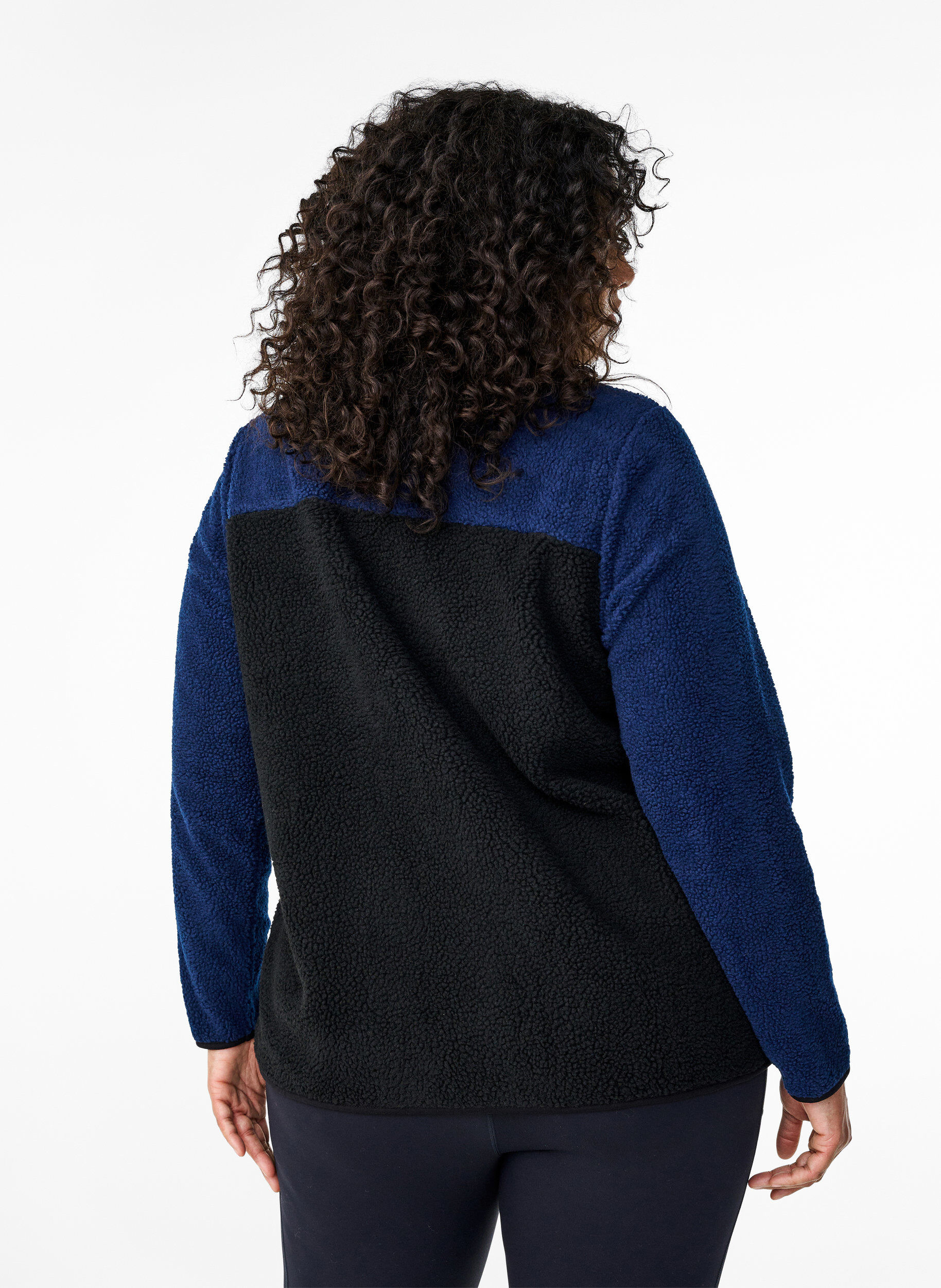 Zizzi Teddytakki v&auml;riblokeilla, Night Sky comb., Model image number 1