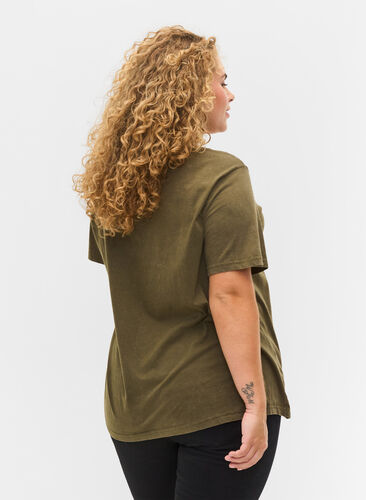 Lyhythihainen puuvillainen t-paita painatuksella, Ivy Green Wash, Model image number 1