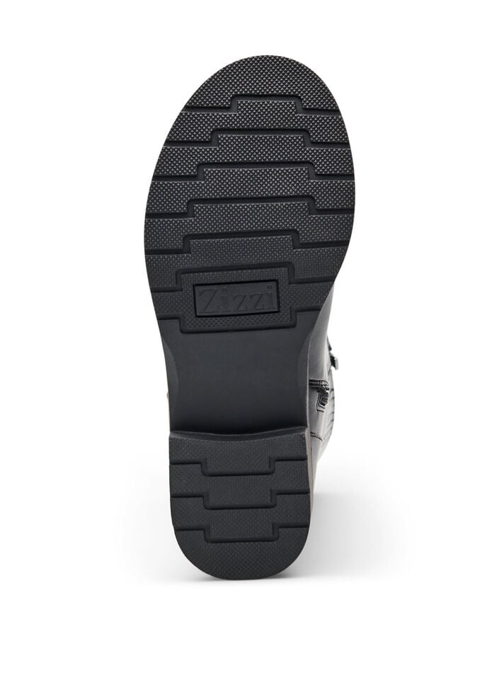 Korkea nahkasaapas koristeellisilla soljilla, Musta, Packshot image number 4