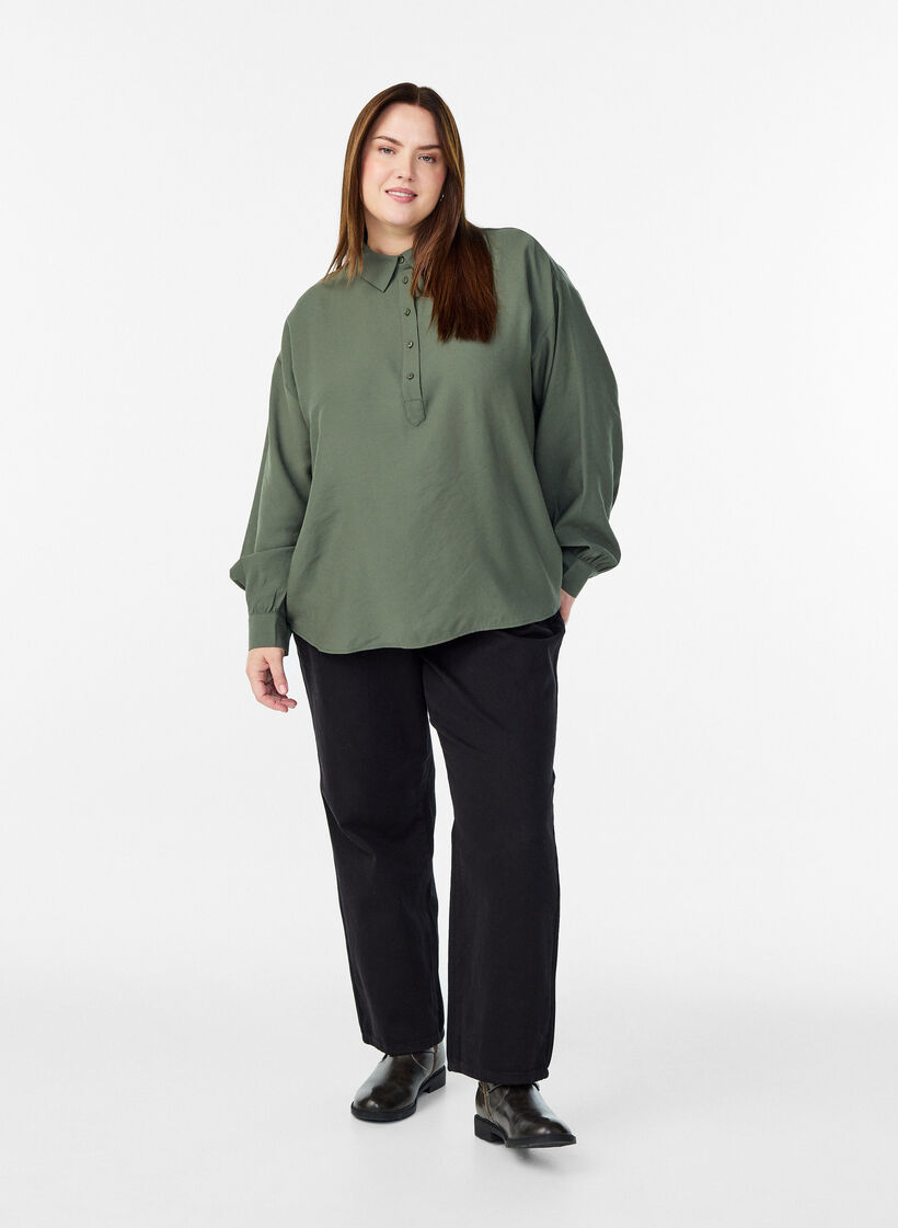 Paitapusero nappiyksityiskohdalla takana, Vihreä, Model image number 1