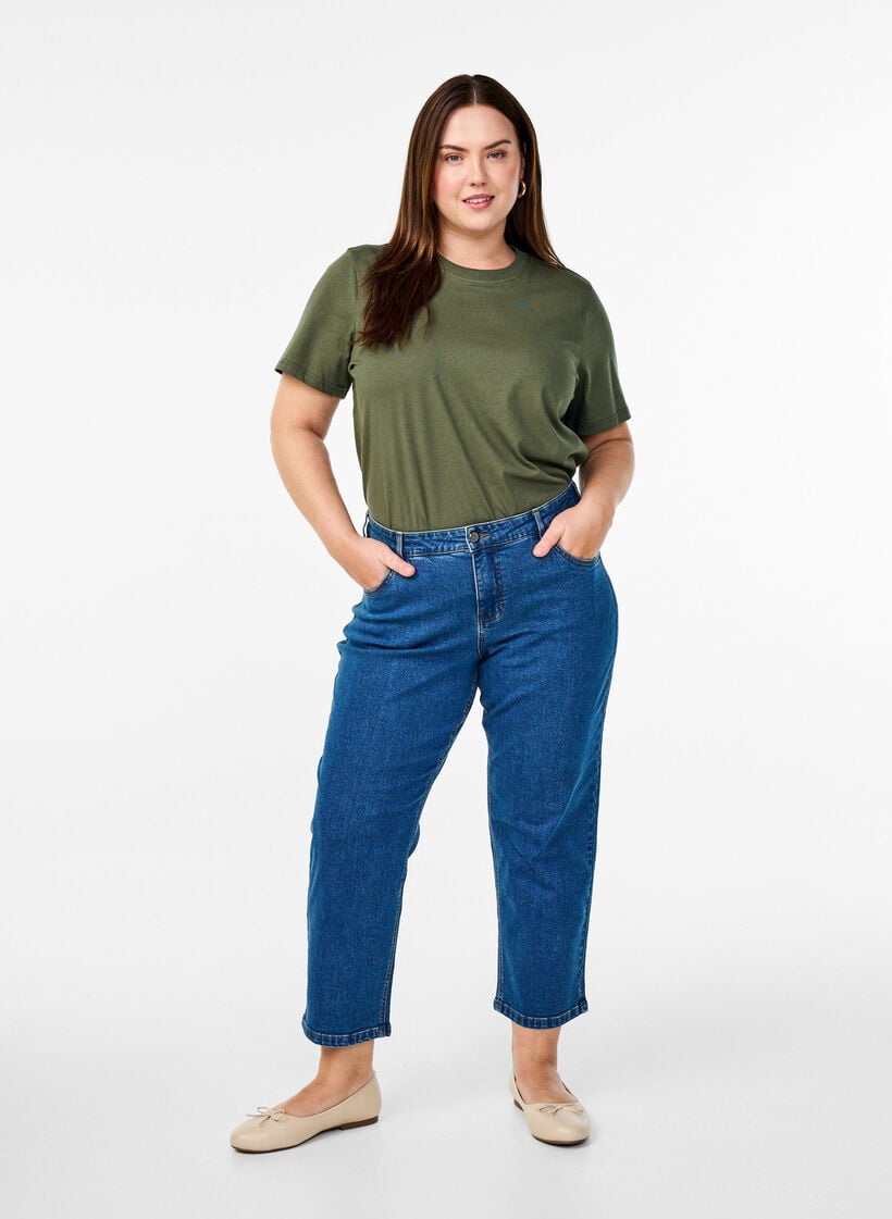 Cropped Vera -farkut, joissa on suora istuvuus, Sininen, Model image number 0