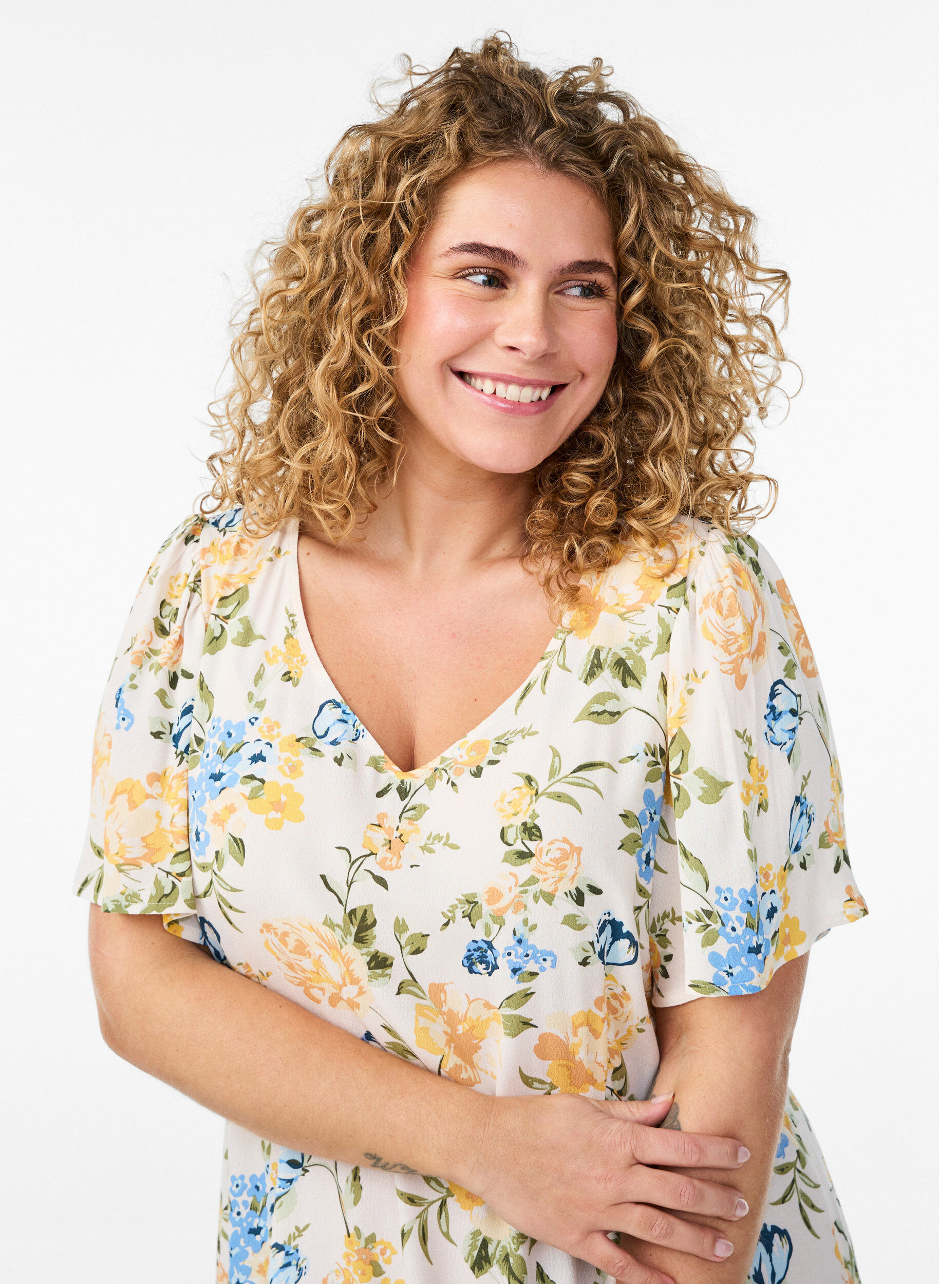 Zizzi Viskoosinen midimekko kukkaprintill&auml;, Sininen, Model image number 2