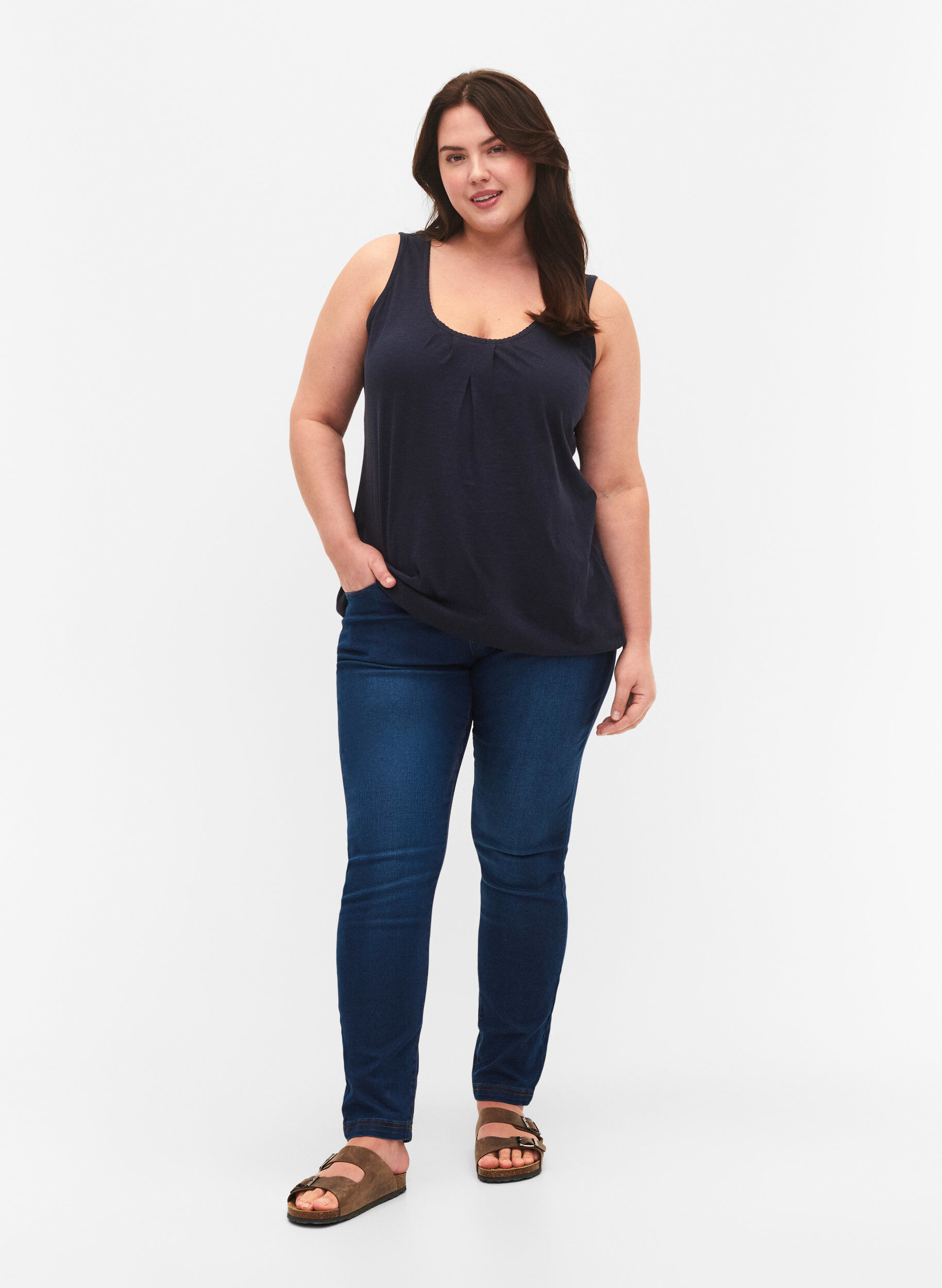 Zizzi Puuvillatoppi pitsikantilla, Navy Blazer, Model image number 2