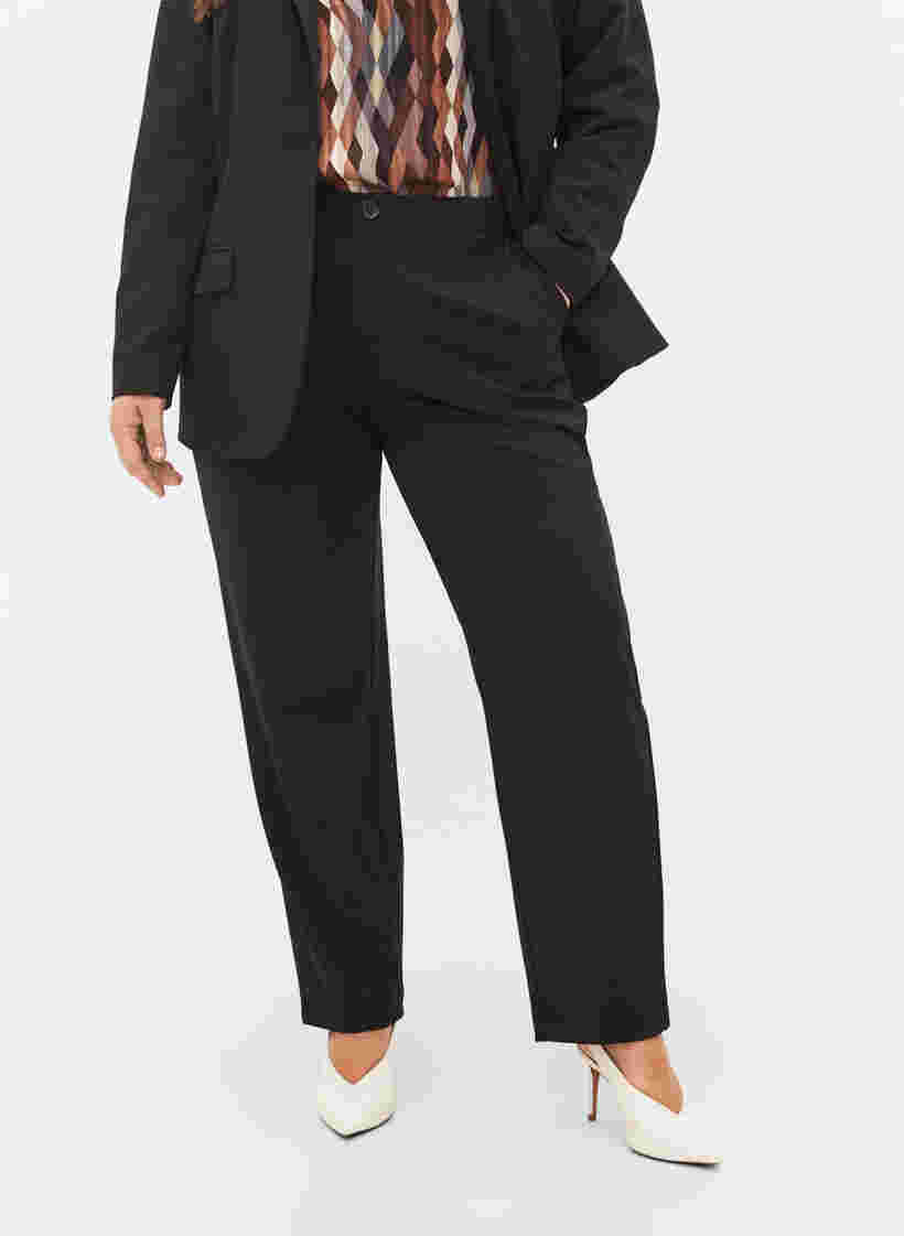 Klassiset housut taskuilla, Black, Model image number 2