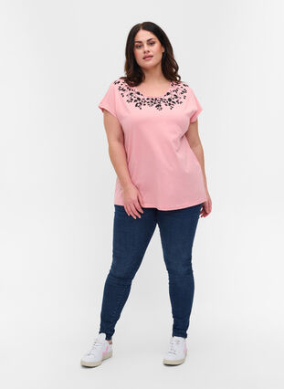 Puuvillainen t-paita printtiyksityiskohdilla , Blush mel Leaf, Model image number 2