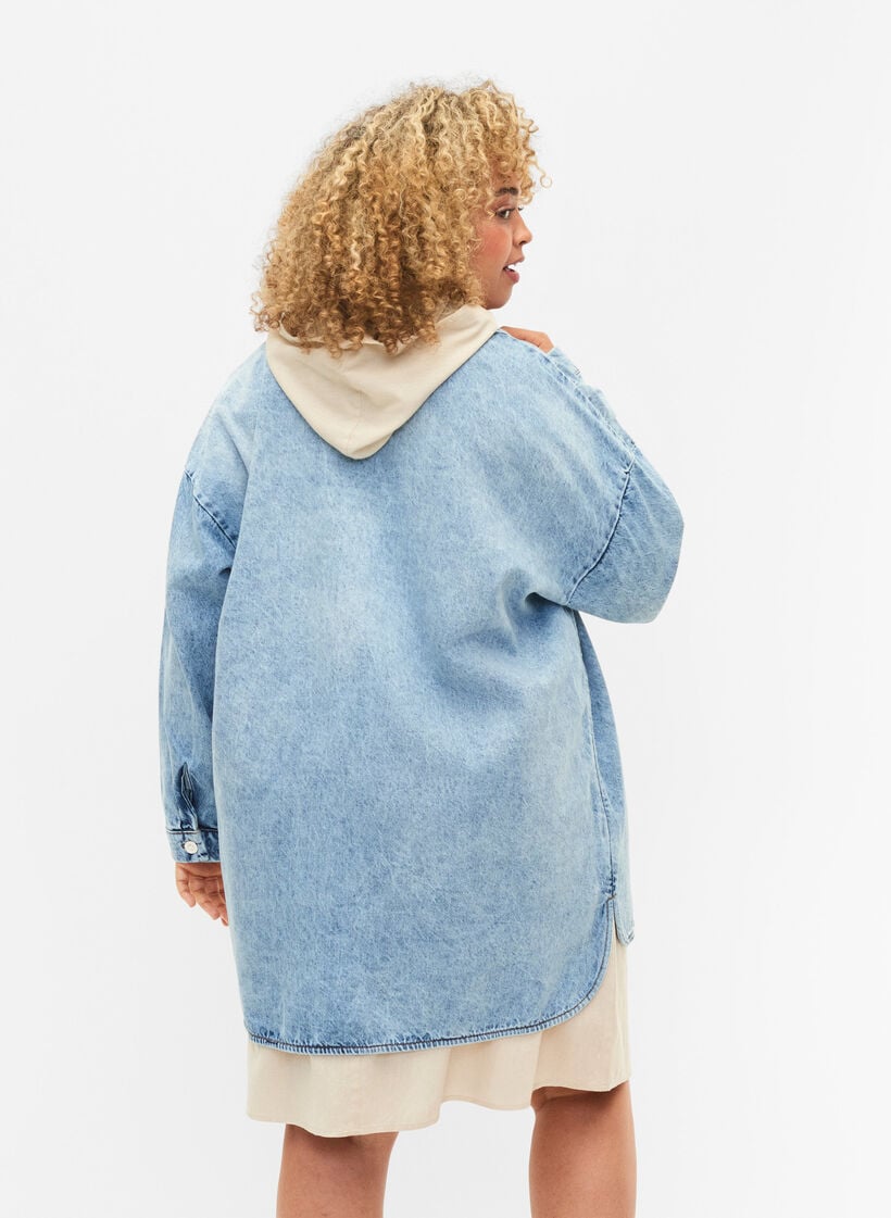 Väljä denim-takki napeilla, Light blue denim, Model image number 1