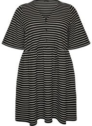 Mekko ribbineuloksella ja empire-leikkauksella, Valkoinen