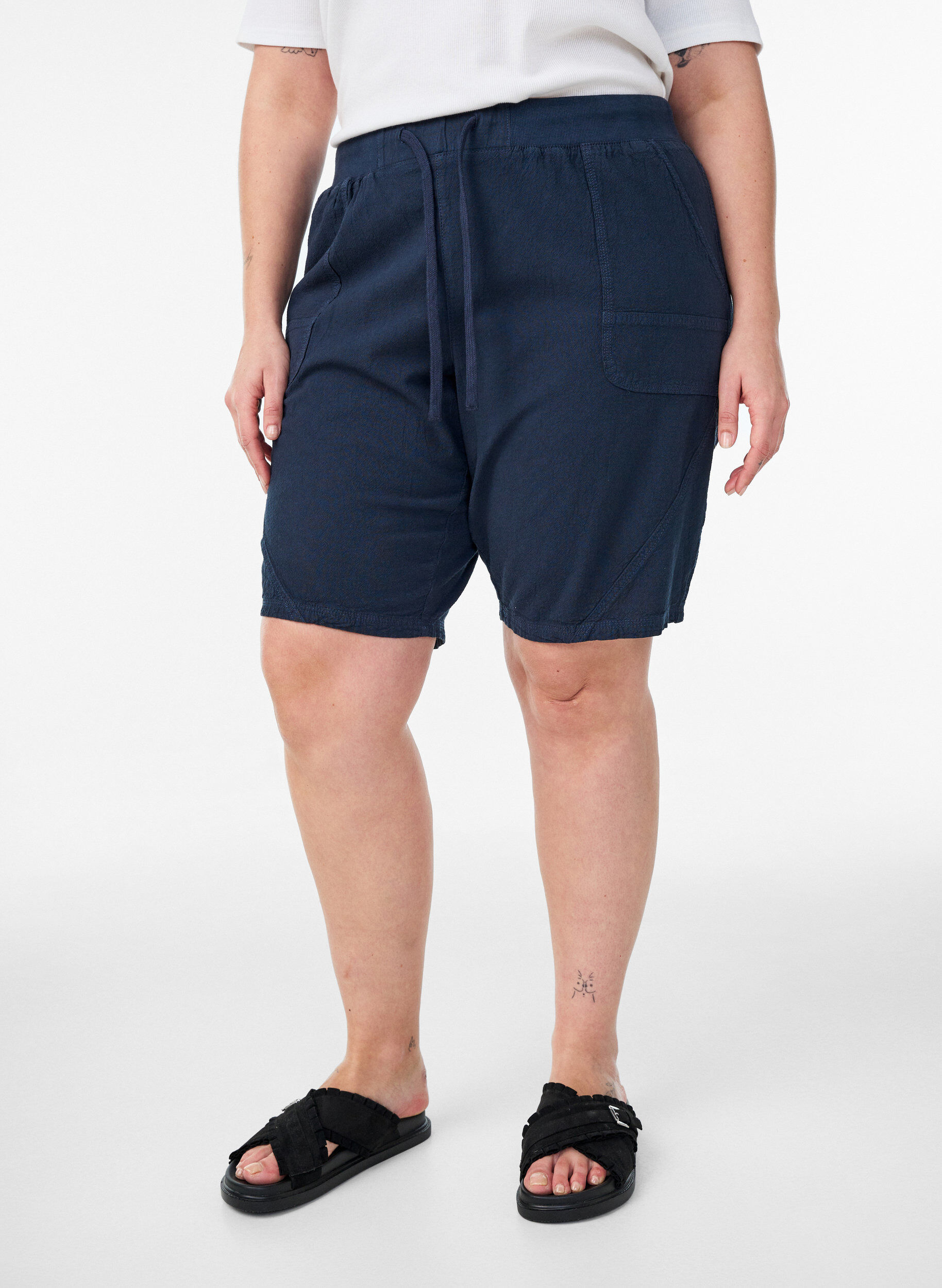 ZizziV&auml;lj&auml;t puuvillashortsit taskuilla, Sininen, Model image number 3