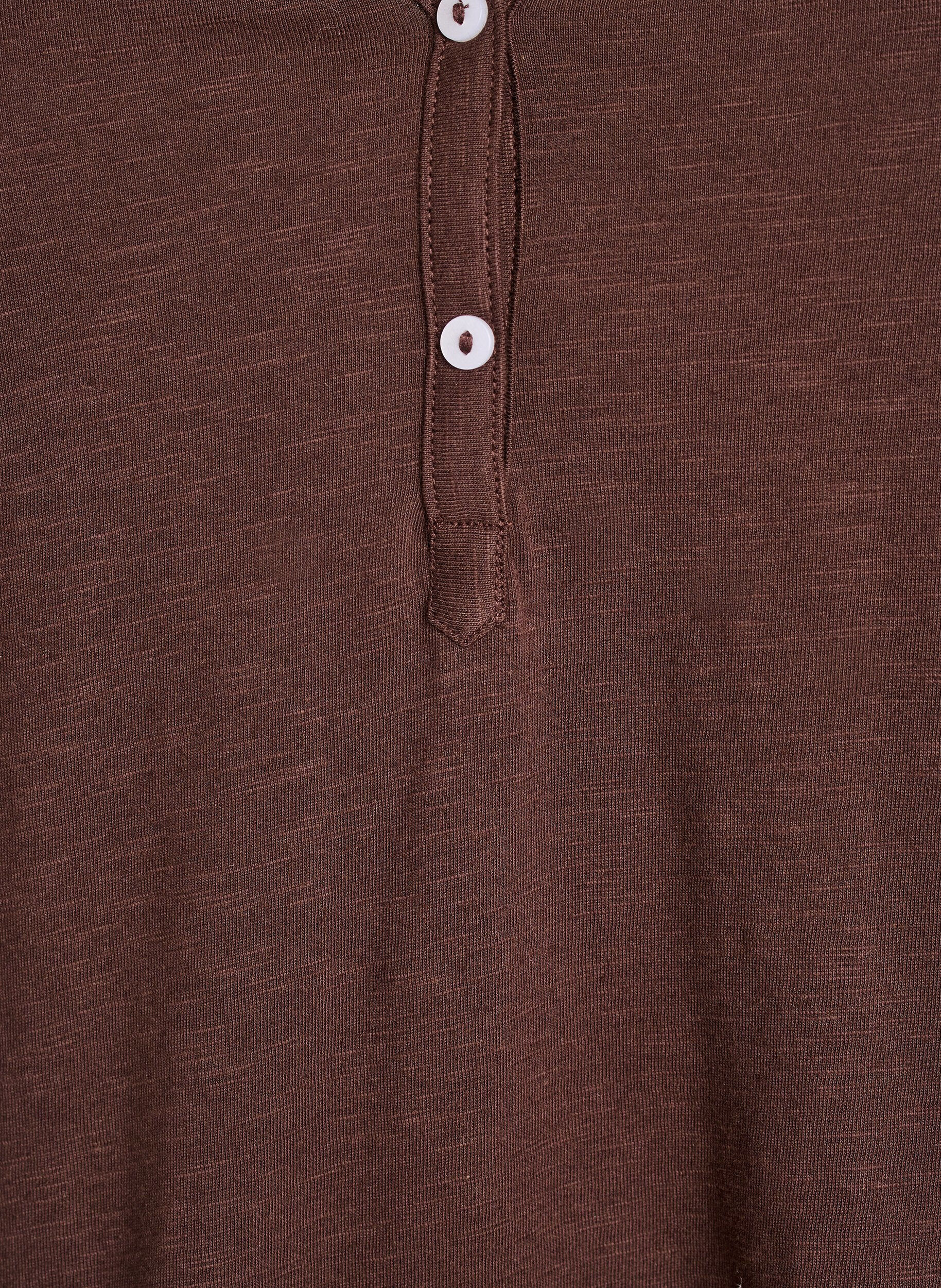 ZizziT-paita nappiyksityiskohdalla, Ruskea, Packshot image number 2