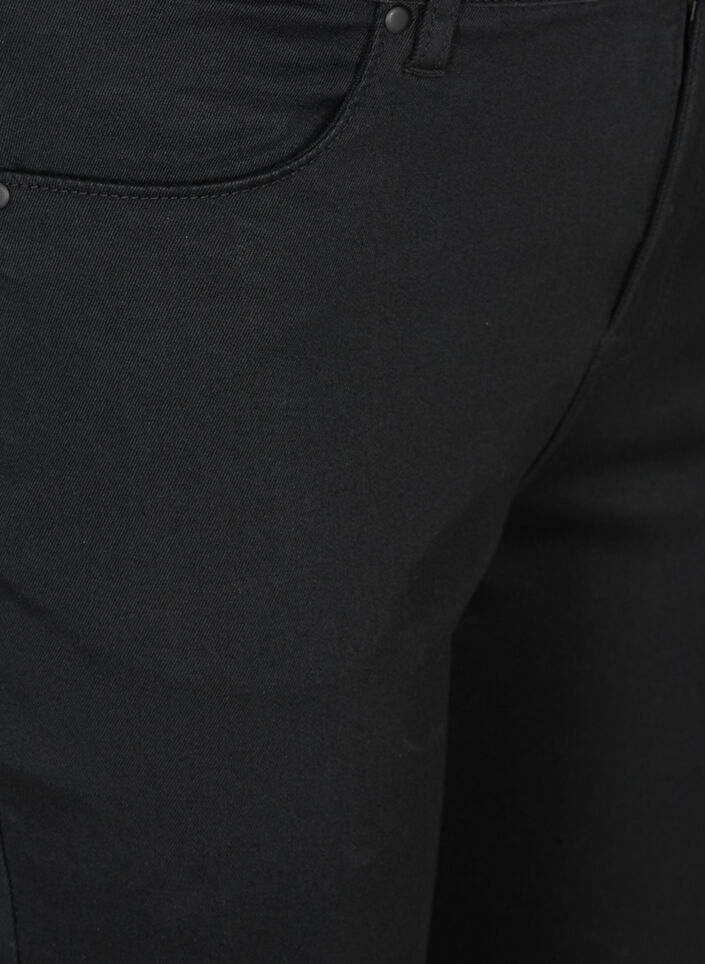 Korkeavy&ouml;t&auml;r&ouml;iset Amy-farkkucaprit super slim fit, Musta, Packshot image number 2