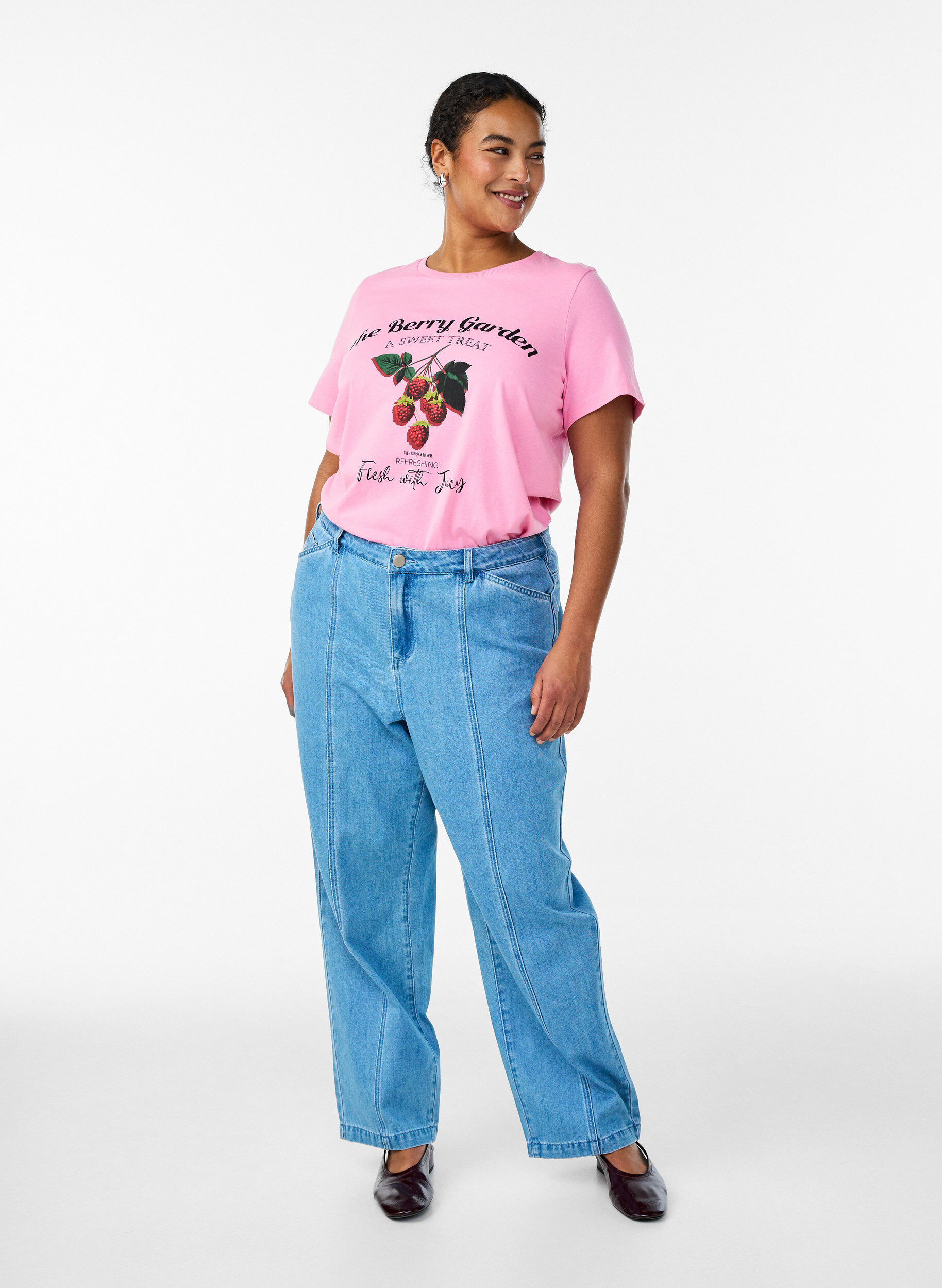 Zizzi Puuvillainen t-paita hedelm&auml;kuviolla ja tekstill&auml;, Vaaleanpunainen, Model image number 1