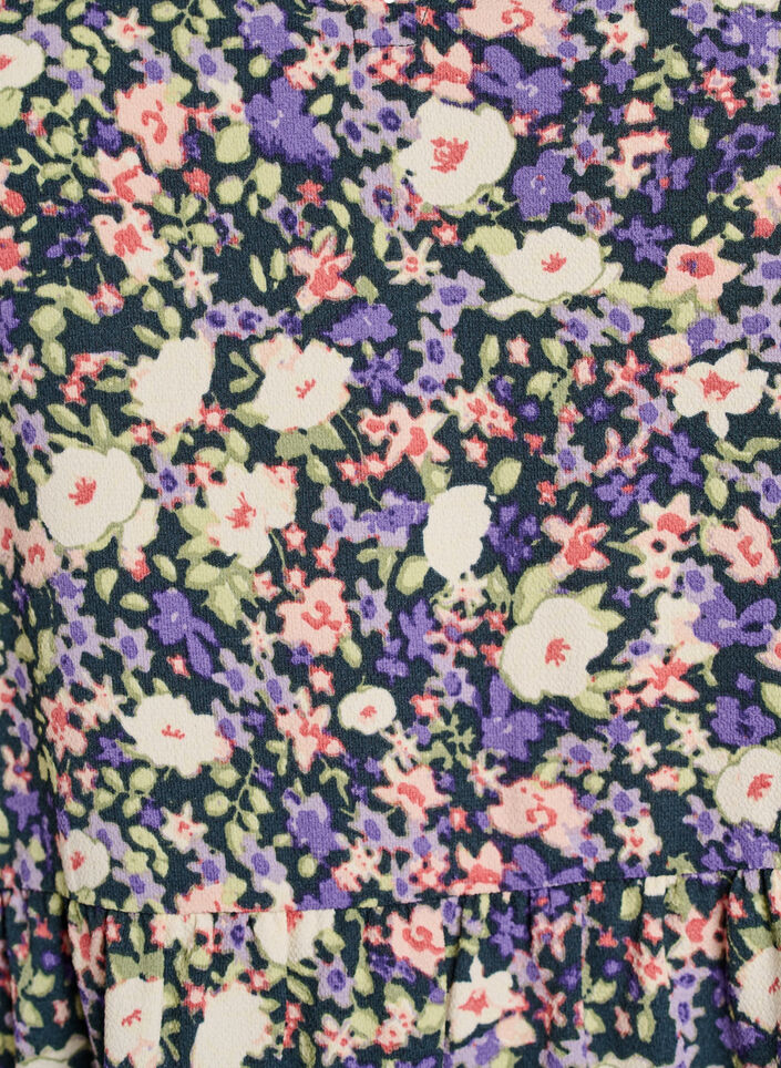 Lyhythihainen A-linjainen mekko, jossa on leikkauslinja, Violetti, Packshot image number 2