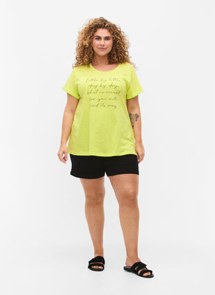 Ekologisesta puuvillasta valmistettu t-paita painatuksella, Wild Lime w. Navy, Model image number 2
