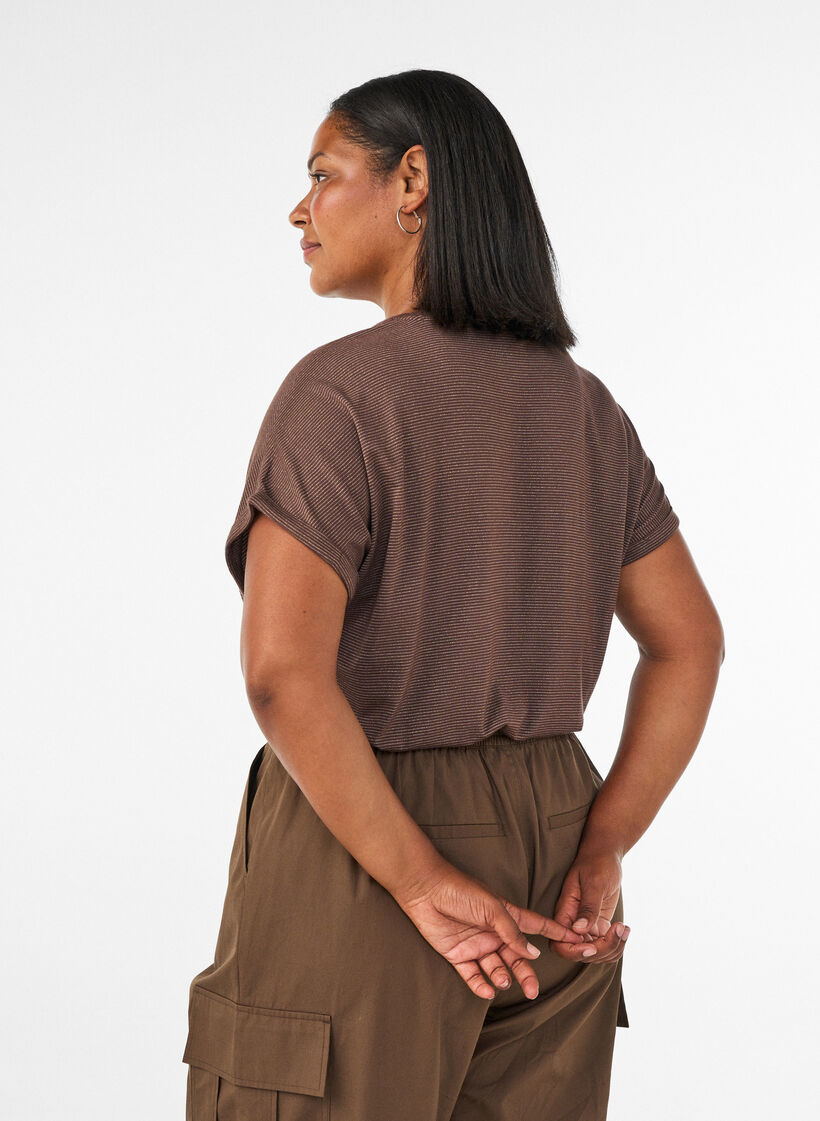 Viskoosi T-paita kimalle raidoilla, Ruskea, Model image number 2