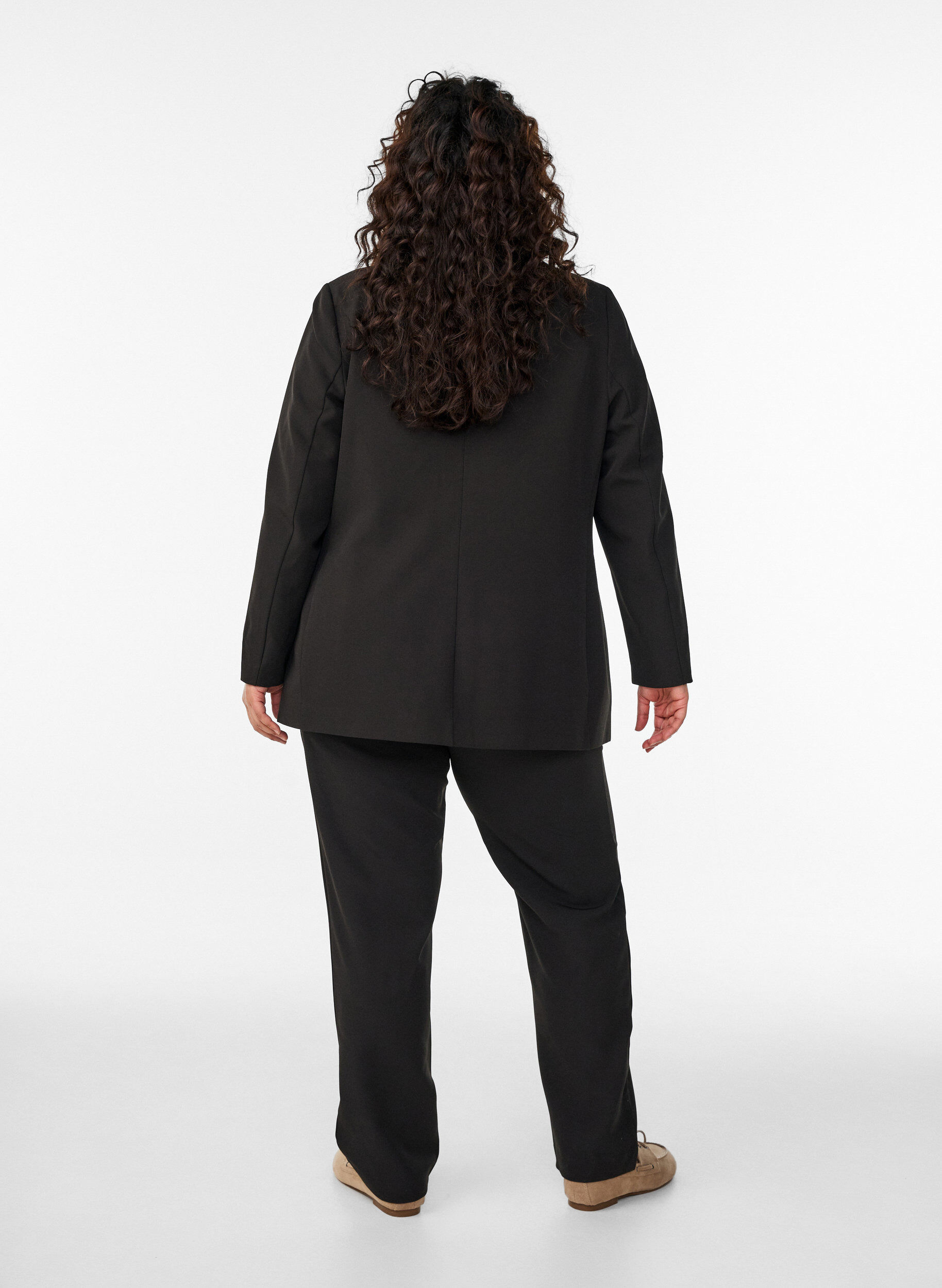 ZizziHousut taskuilla ja suorilla lahkeilla, Musta, Model image number 1