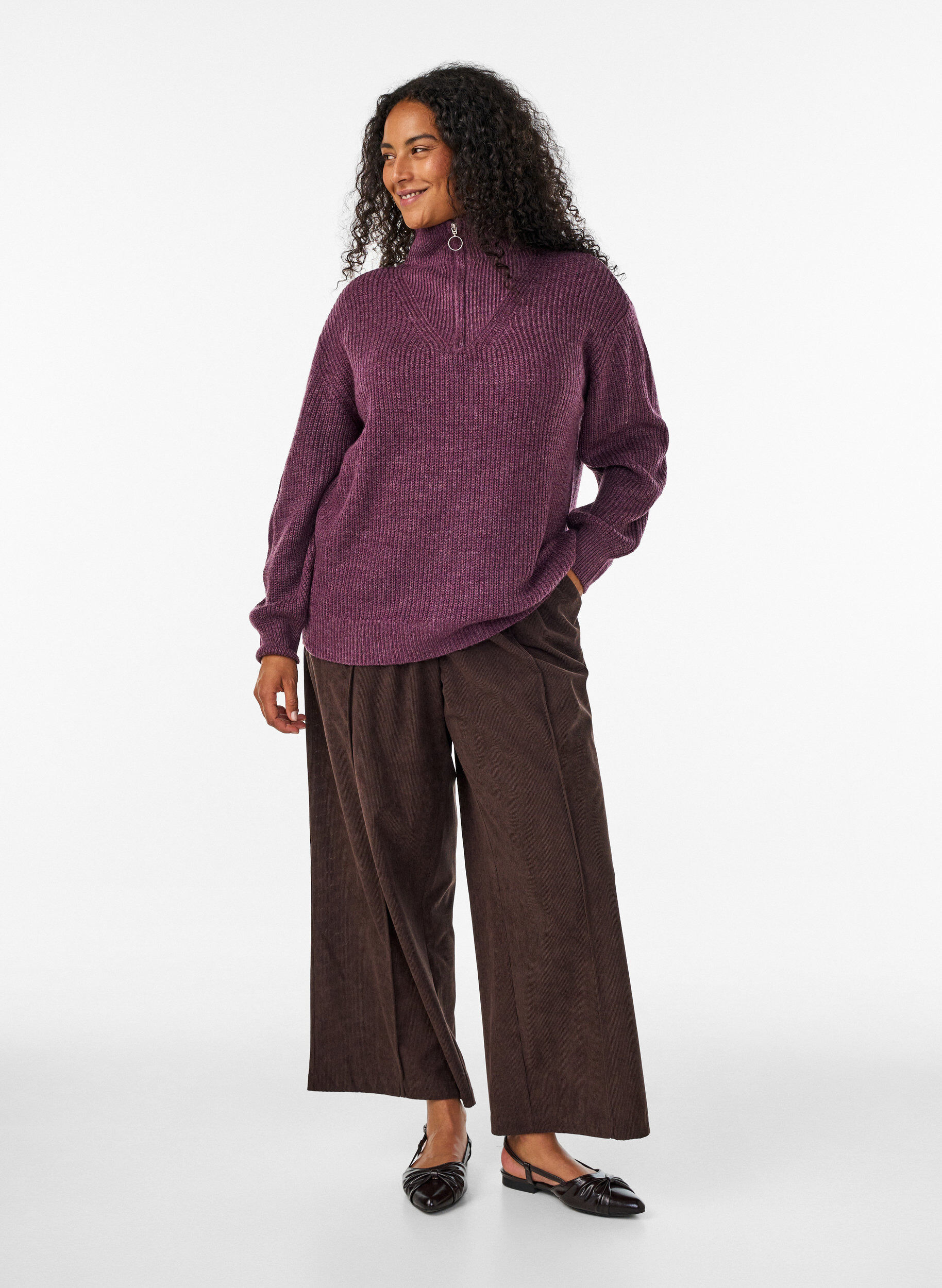 ZizziNeulepusero, jossa korkea kaulus ja vetoketju, Violetti, Model image number 1