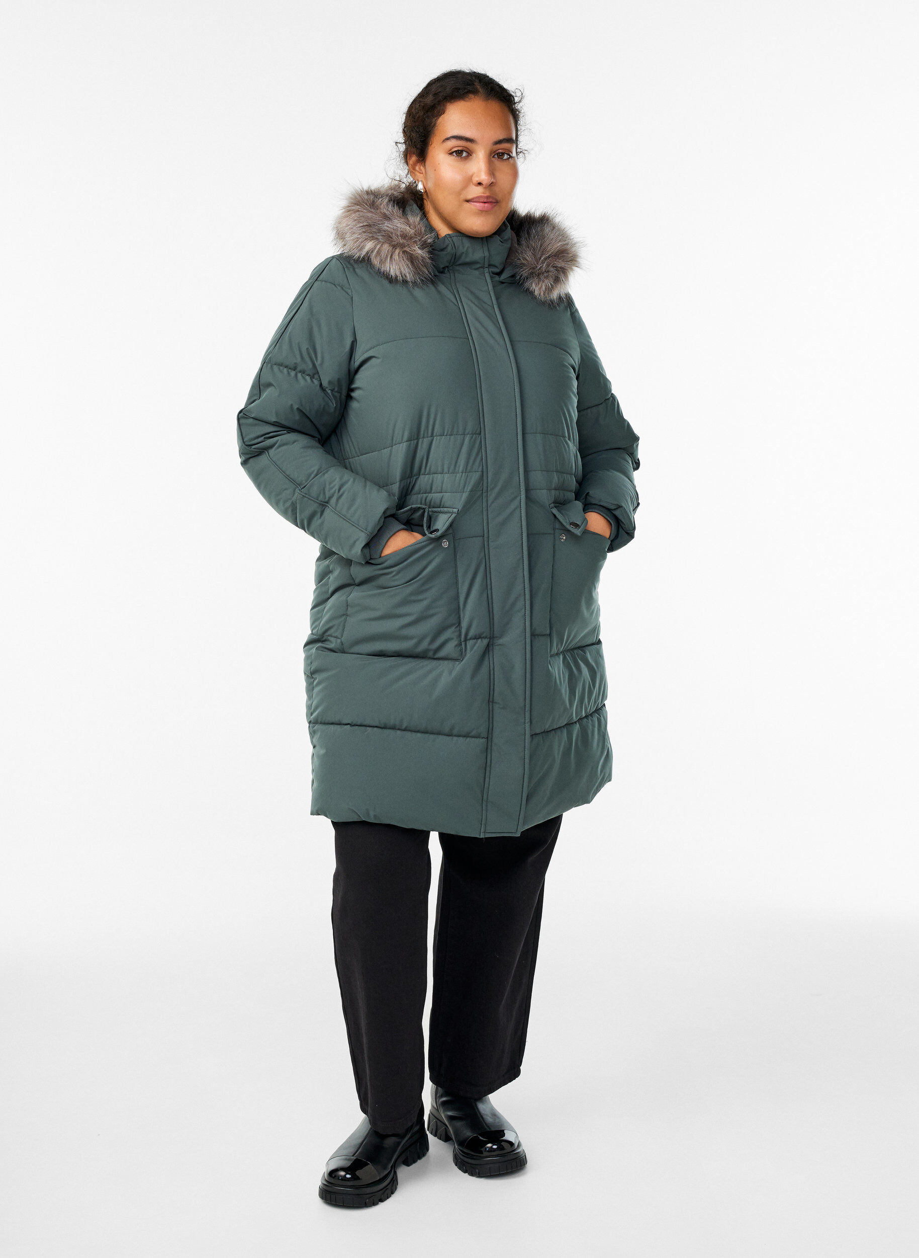 Zizzi Vedenkest&auml;v&auml; parka tekoturkiskauluksella, Vihre&auml;, Model image number 1