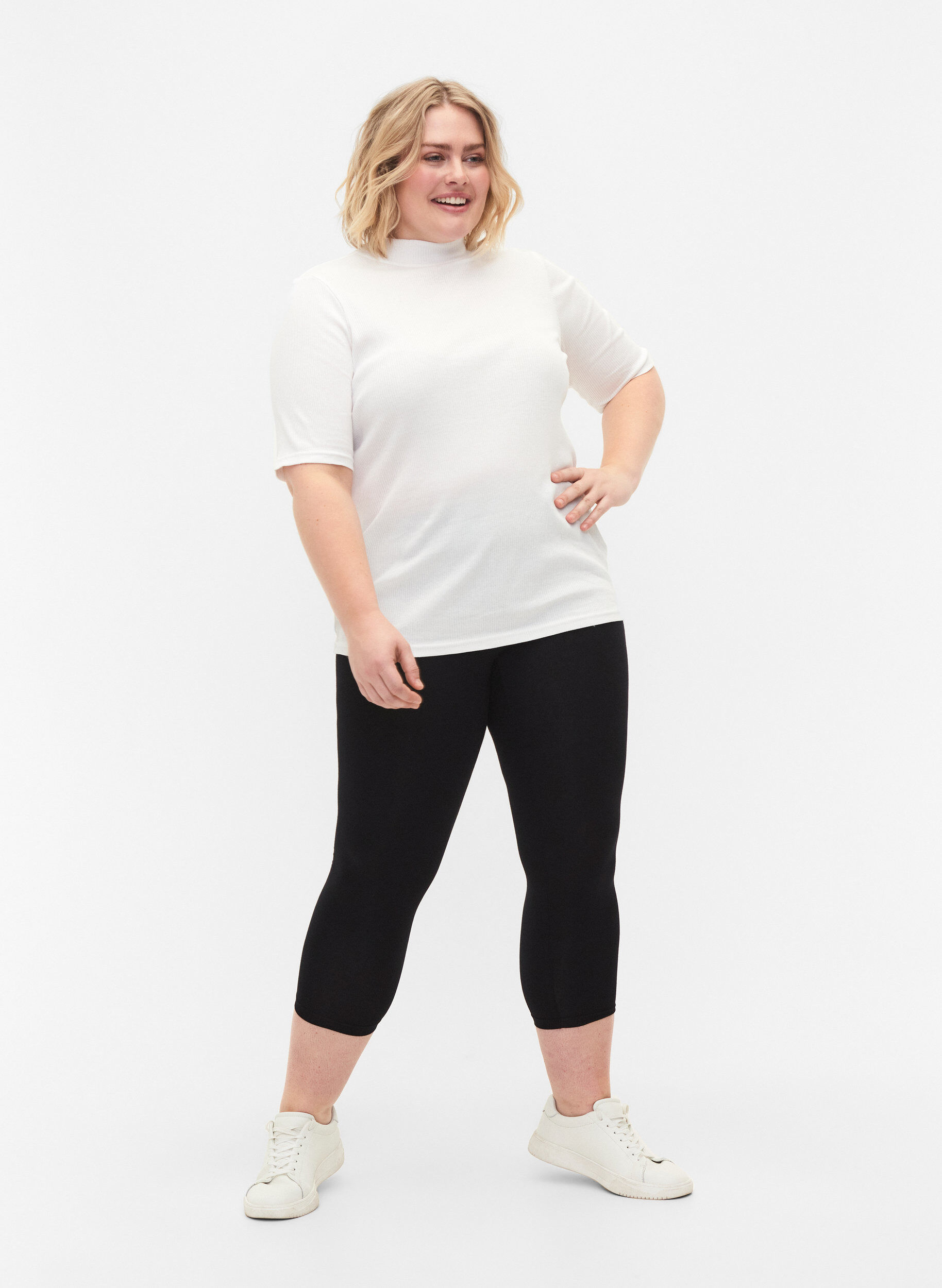 Zizzi3/4-pituiset viskoosileggingsit, Musta, Model image number 1