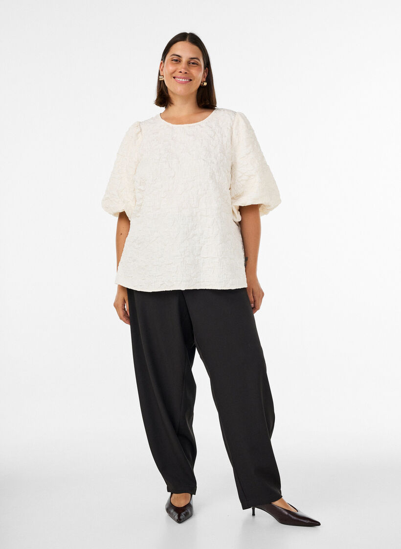 Jakkardikuvioinen pusero puhvihihoilla ja A-linjaisella mallilla, Vanilja, Model image number 1
