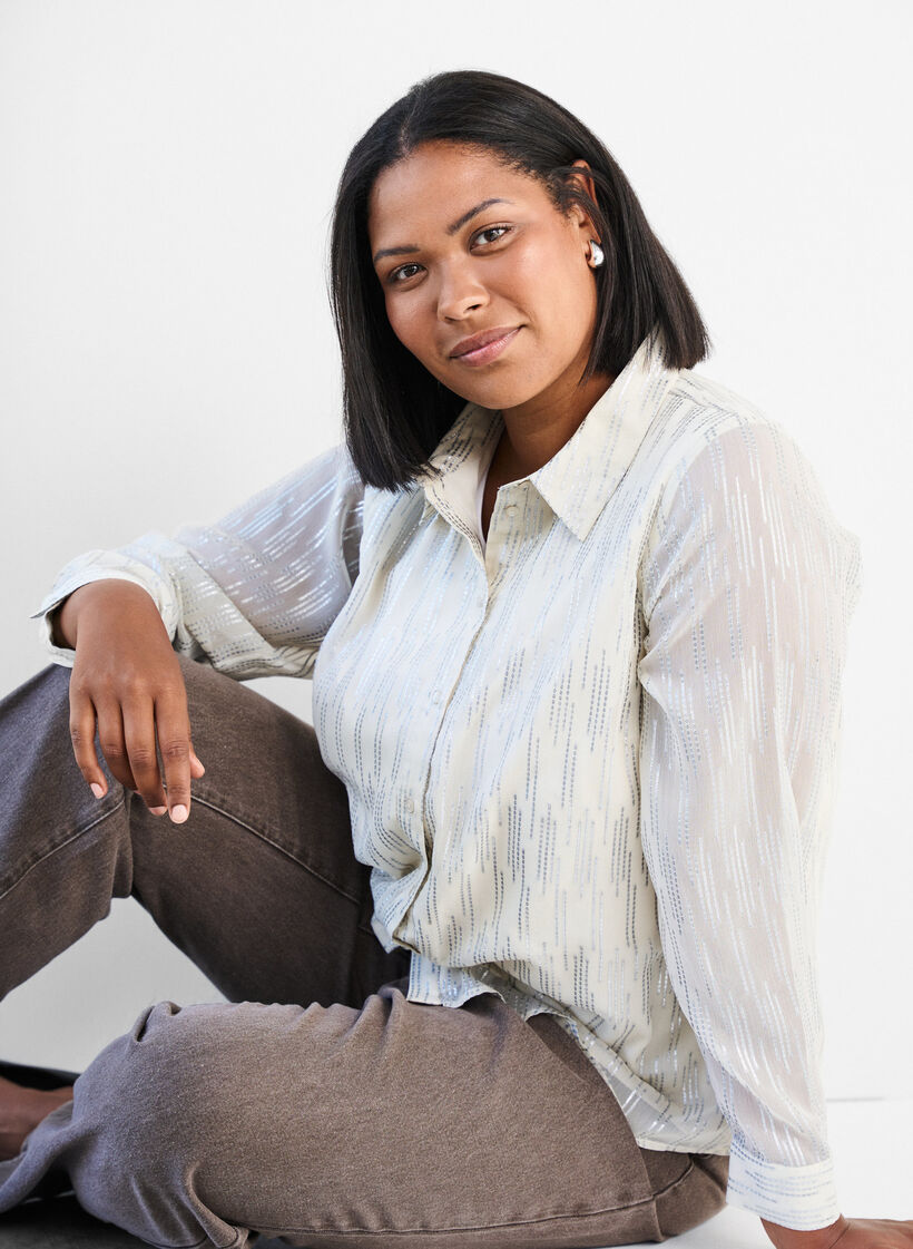 Paita kimaltelevalla kuviolla, Vanilja, Model image number 3