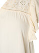 Tunika broderi anglaise -koristeella ja r&ouml;yhel&ouml;hihoilla, Beige, Packshot image number 2