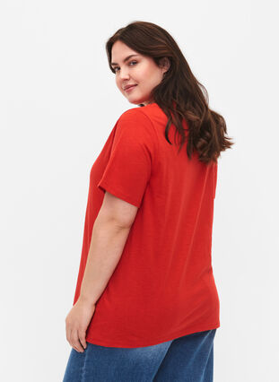 Lyhythihainen perus t-paita, jossa on v-pääntie, Flame Scarlet, Model image number 1