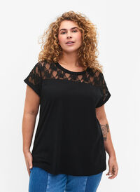 Lyhythihainen puuvillainen t-paita pitsillä, Black, Model