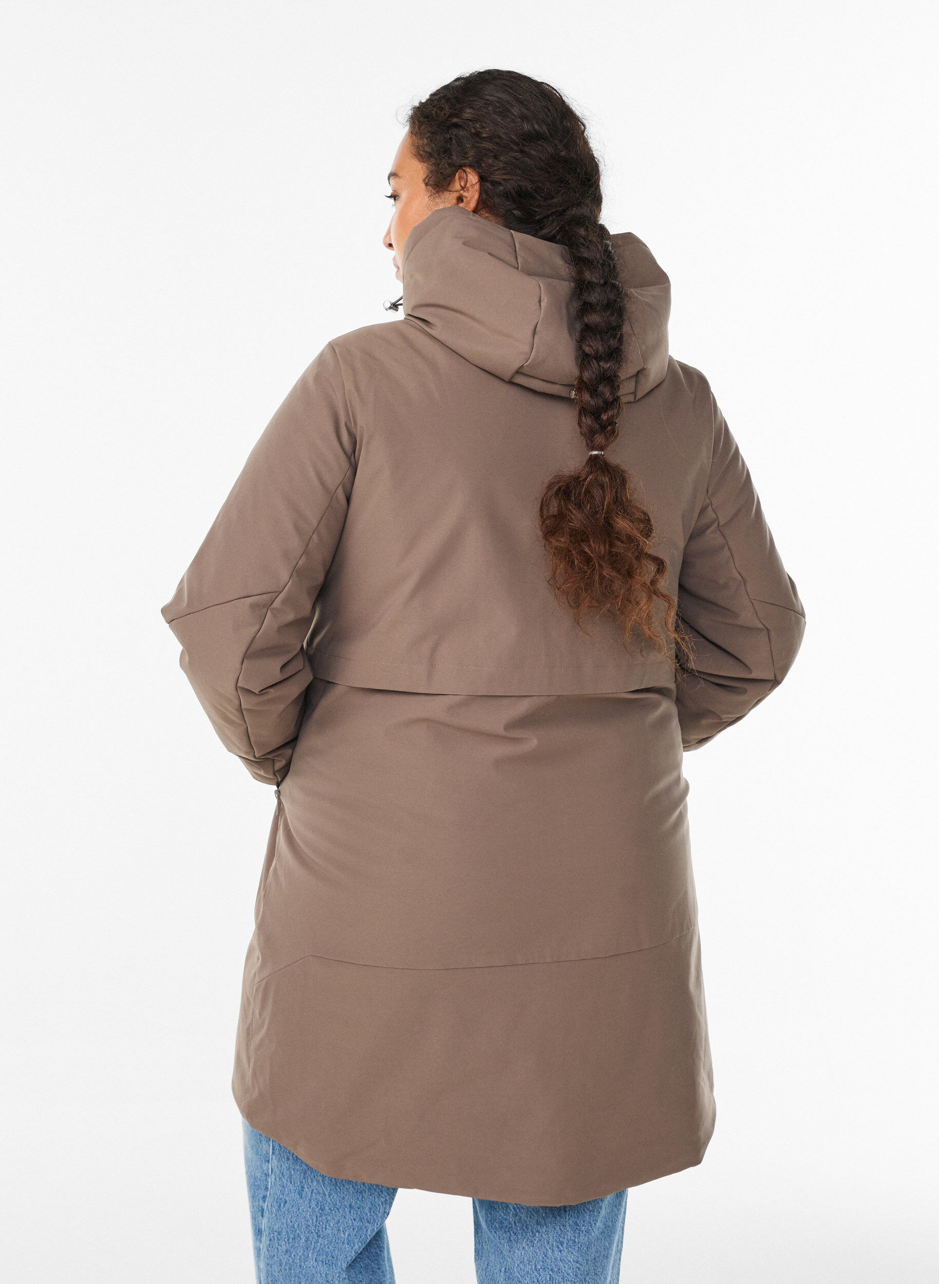 ZizziTalvitakki s&auml;&auml;dett&auml;v&auml;ll&auml; vy&ouml;t&auml;r&ouml;ll&auml;, Ruskea, Model image number 2