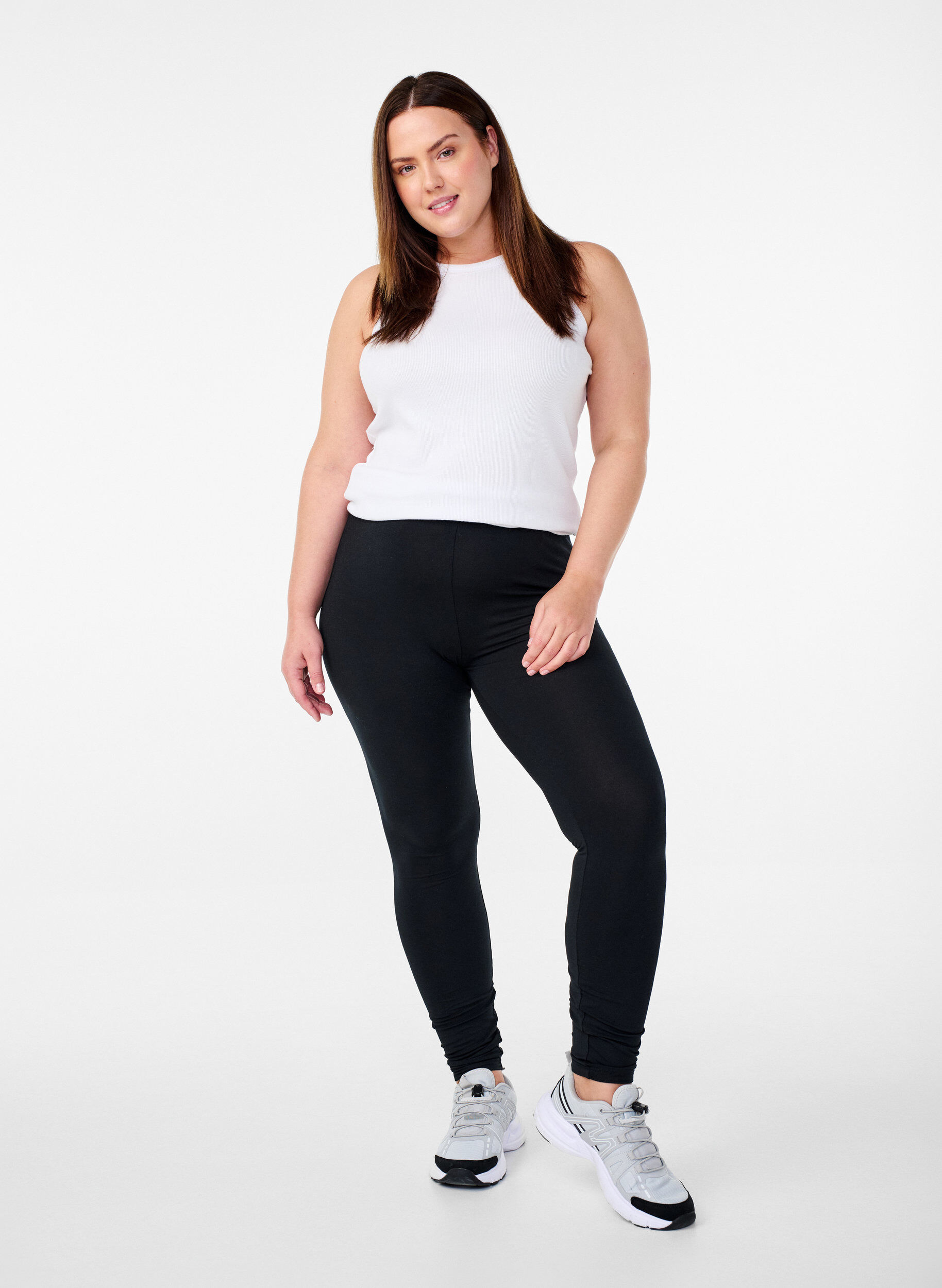 ZizziPerusleggingsit extrapitk&auml;ll&auml; lahkeella, Musta, Model image number 1