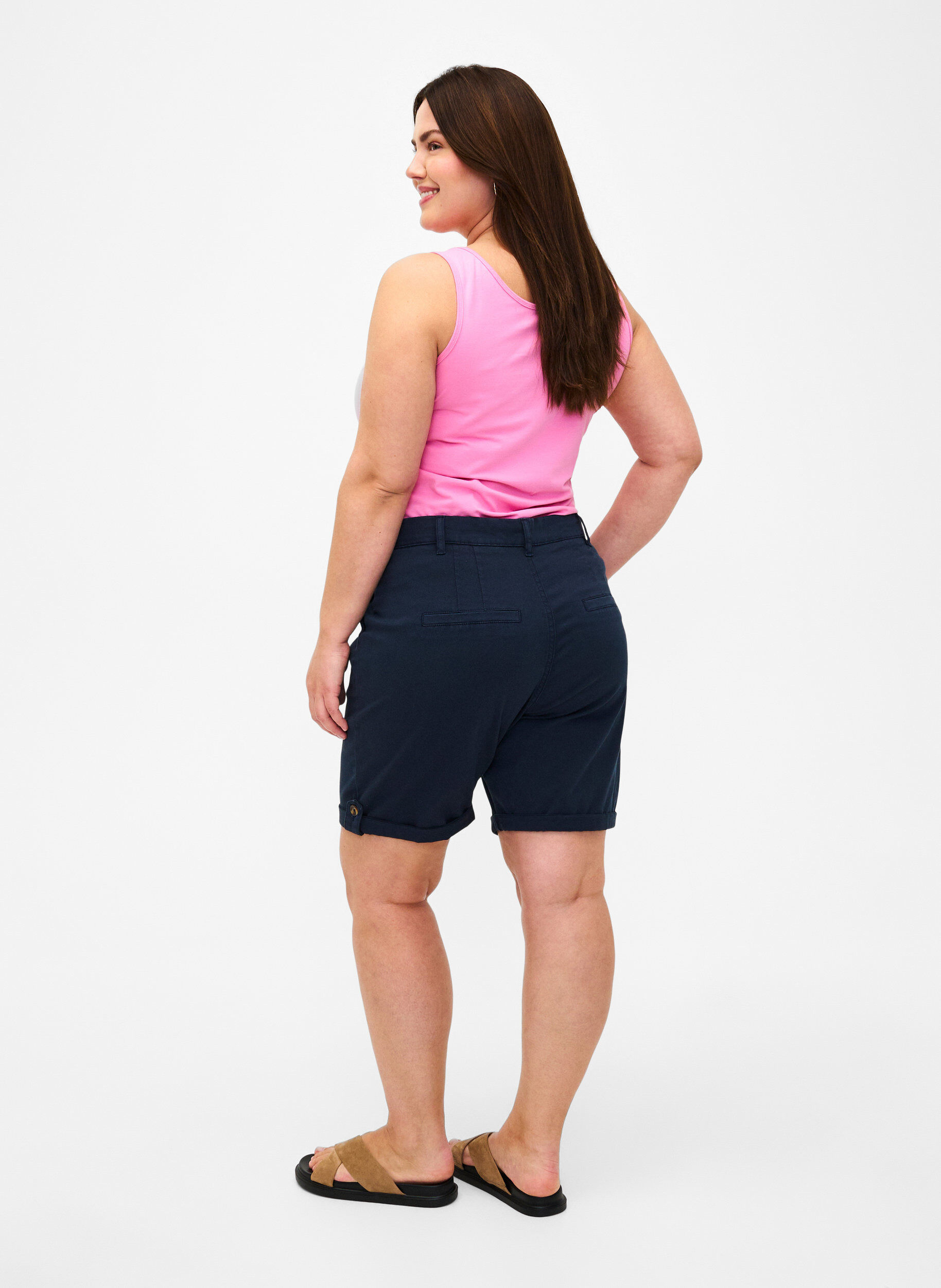 Zizzi Chino-shortsit, joissa on taskut, Navy Blazer, Model image number 1