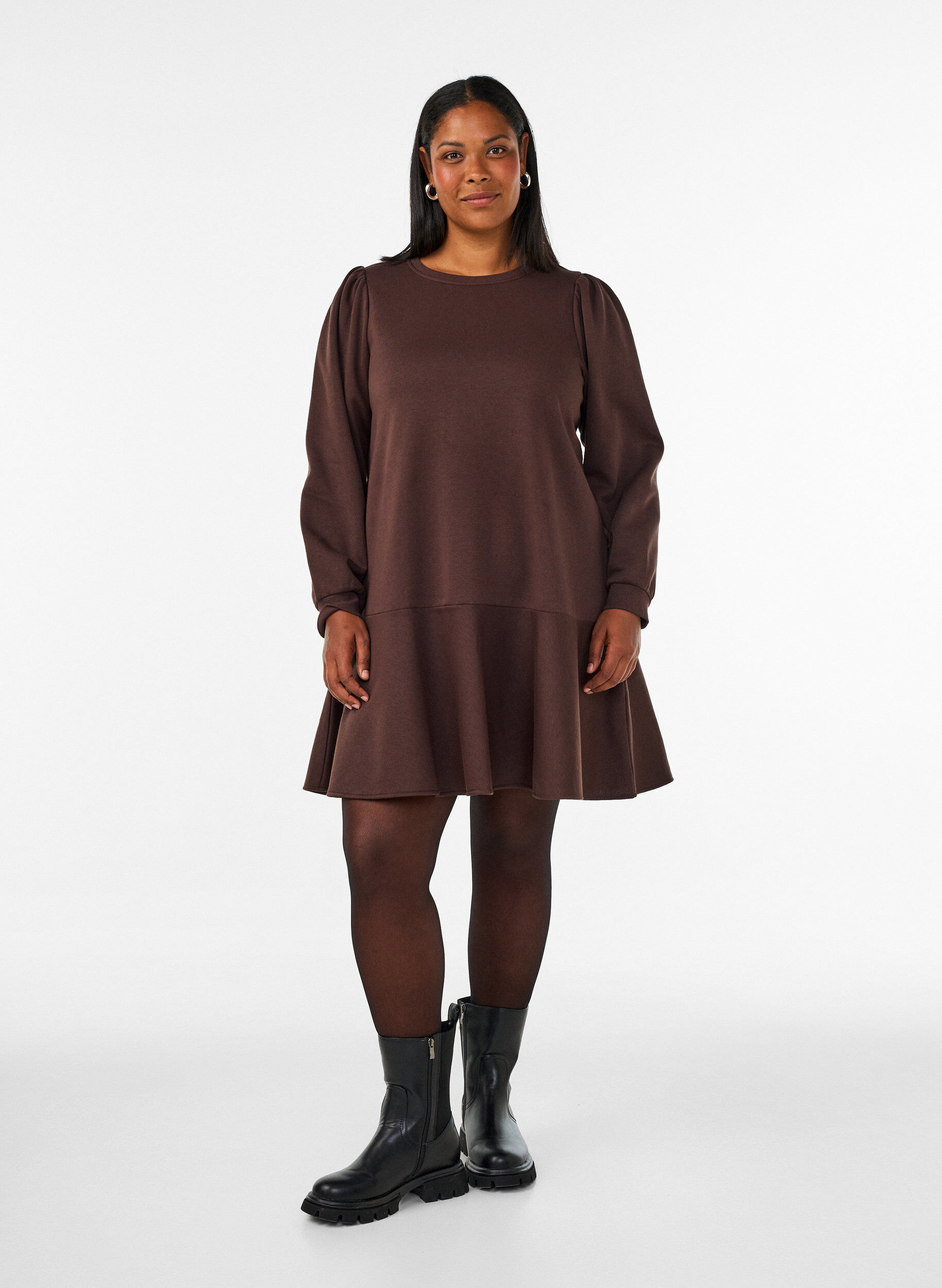 ZizziSwetarimekko r&ouml;yhel&ouml;kerroksilla ja A-linjaisella mallilla, Ruskea, Model image number 1