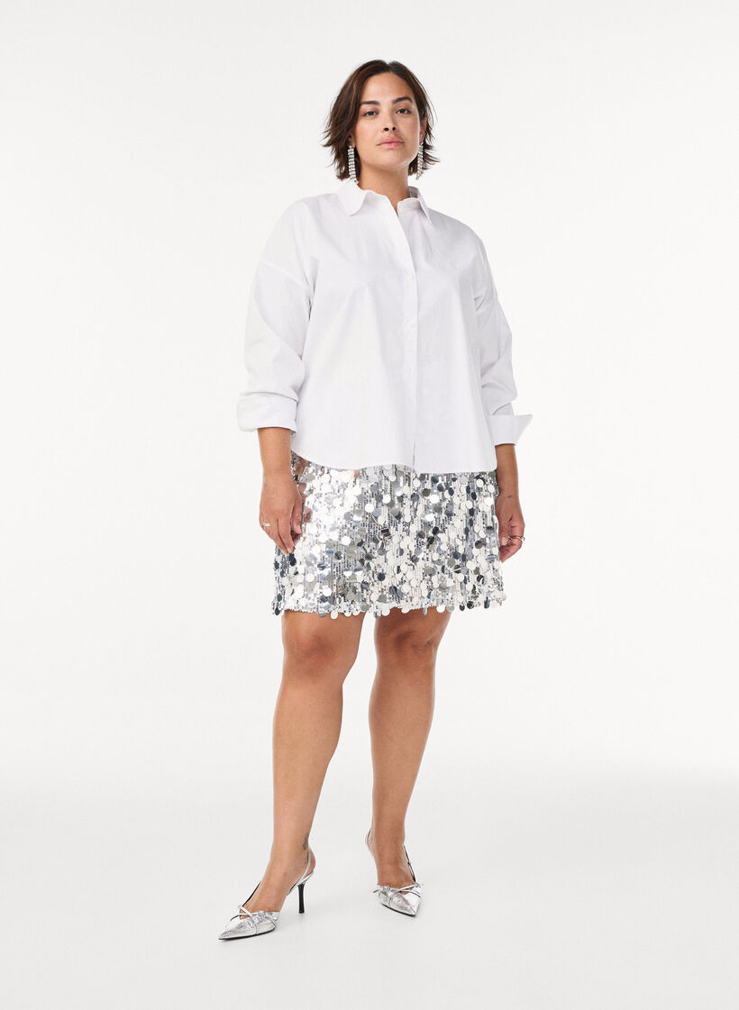 Klassinen puuvillapaita, jossa on rento istuvuus, Valkoinen, Model image number 1