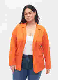 Yksinkertainen bleiseri napeilla ja koristetaskuilla , Mandarin Orange, Model