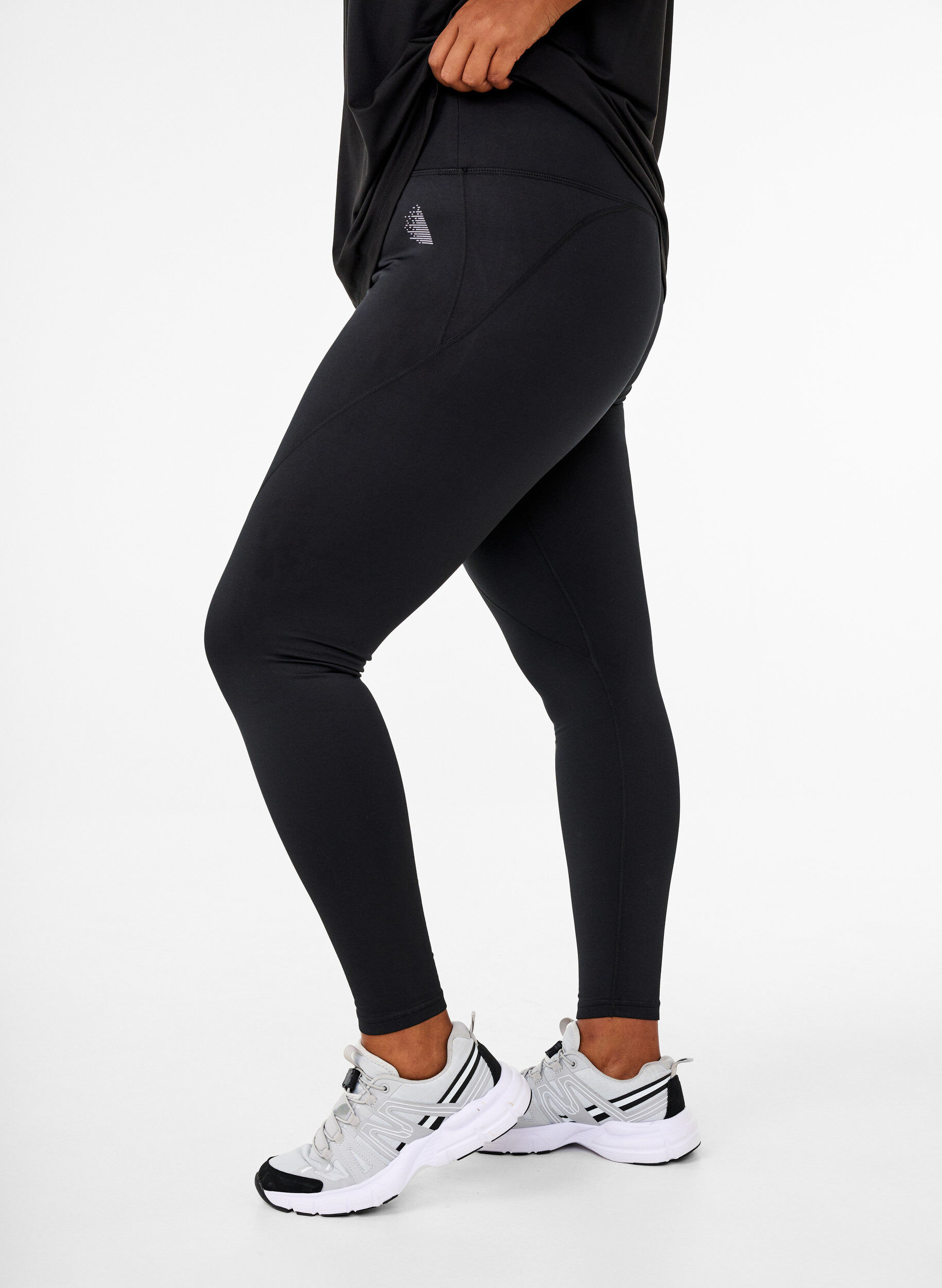 Treenilegginsit fleecevuorella, Musta, Model