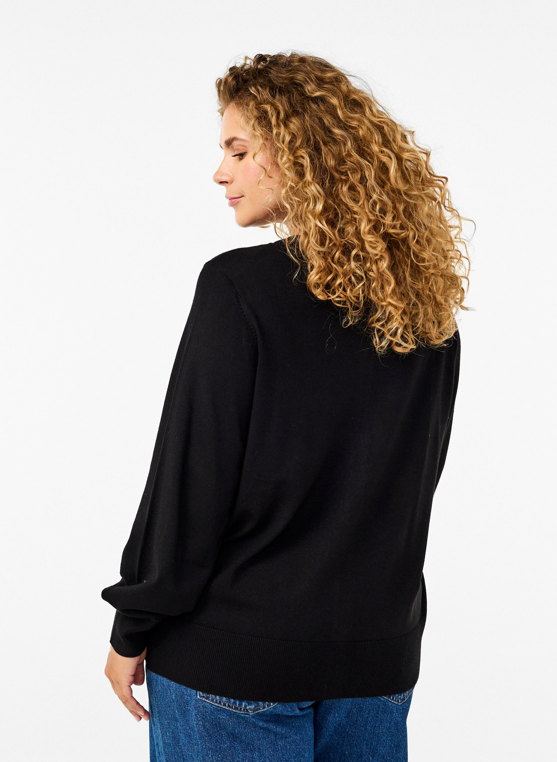 ZizziNeuletakki, jossa py&ouml;re&auml; p&auml;&auml;ntie ja napit, Musta, Model image number 2