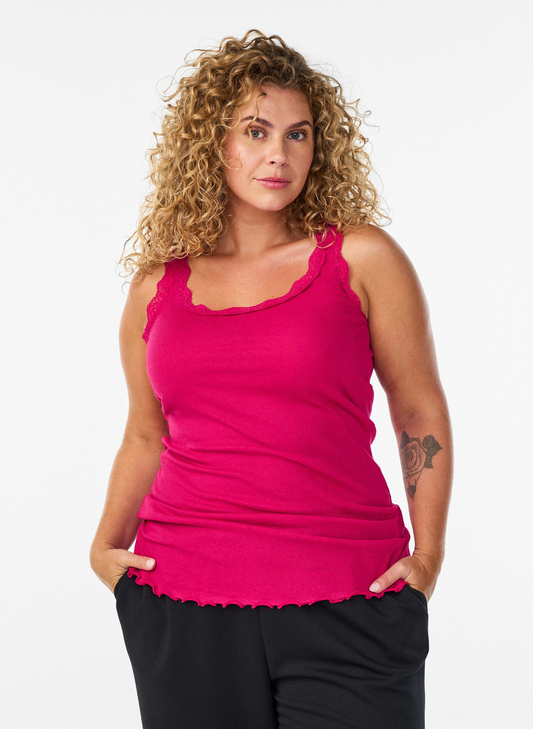 ZizziToppi pitsireunalla, Vaaleanpunainen, Model image number 0