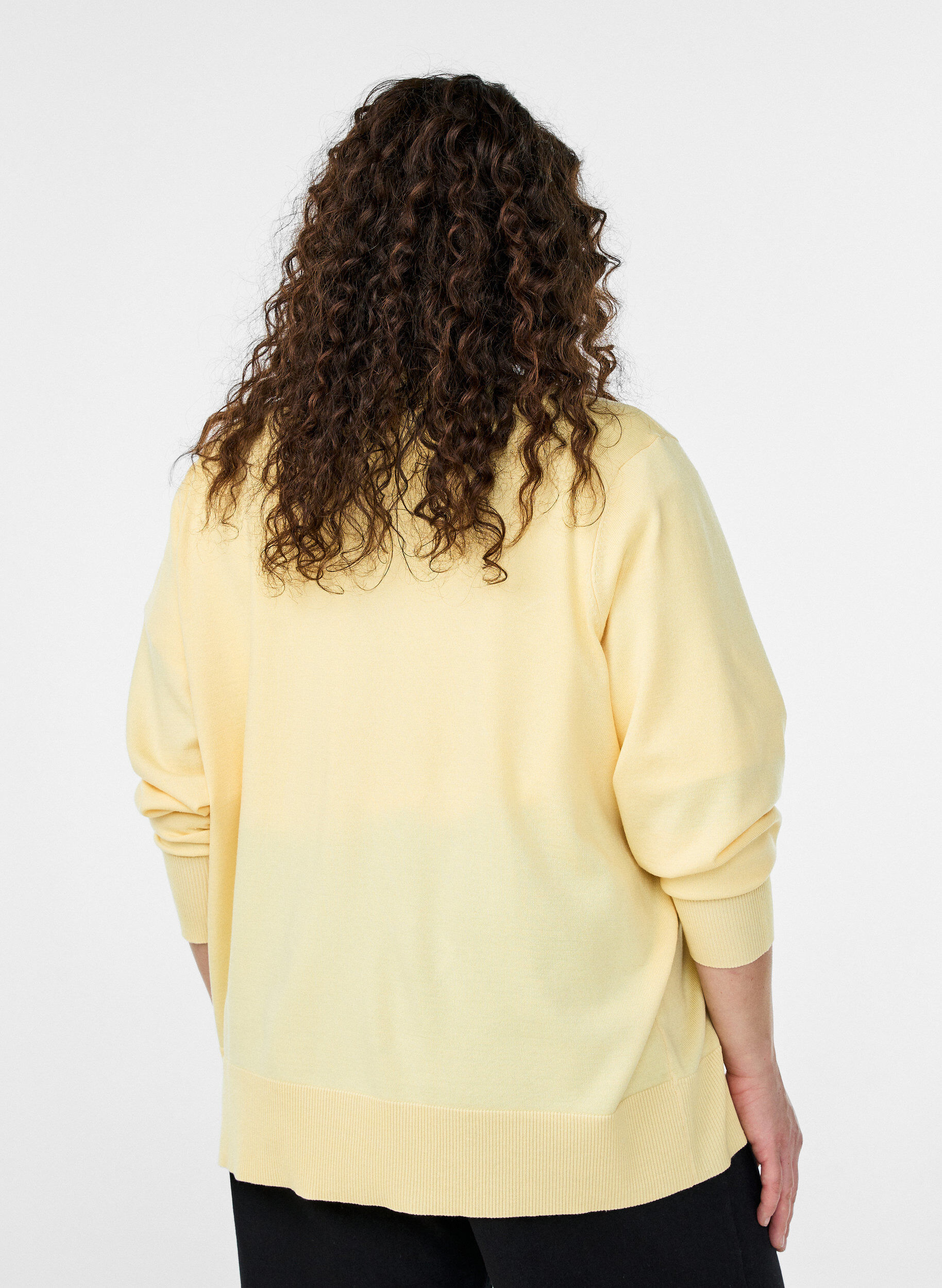 ZizziHienoneulottu neuletakki py&ouml;re&auml;ll&auml; p&auml;&auml;ntiell&auml;, Keltainen, Model image number 2