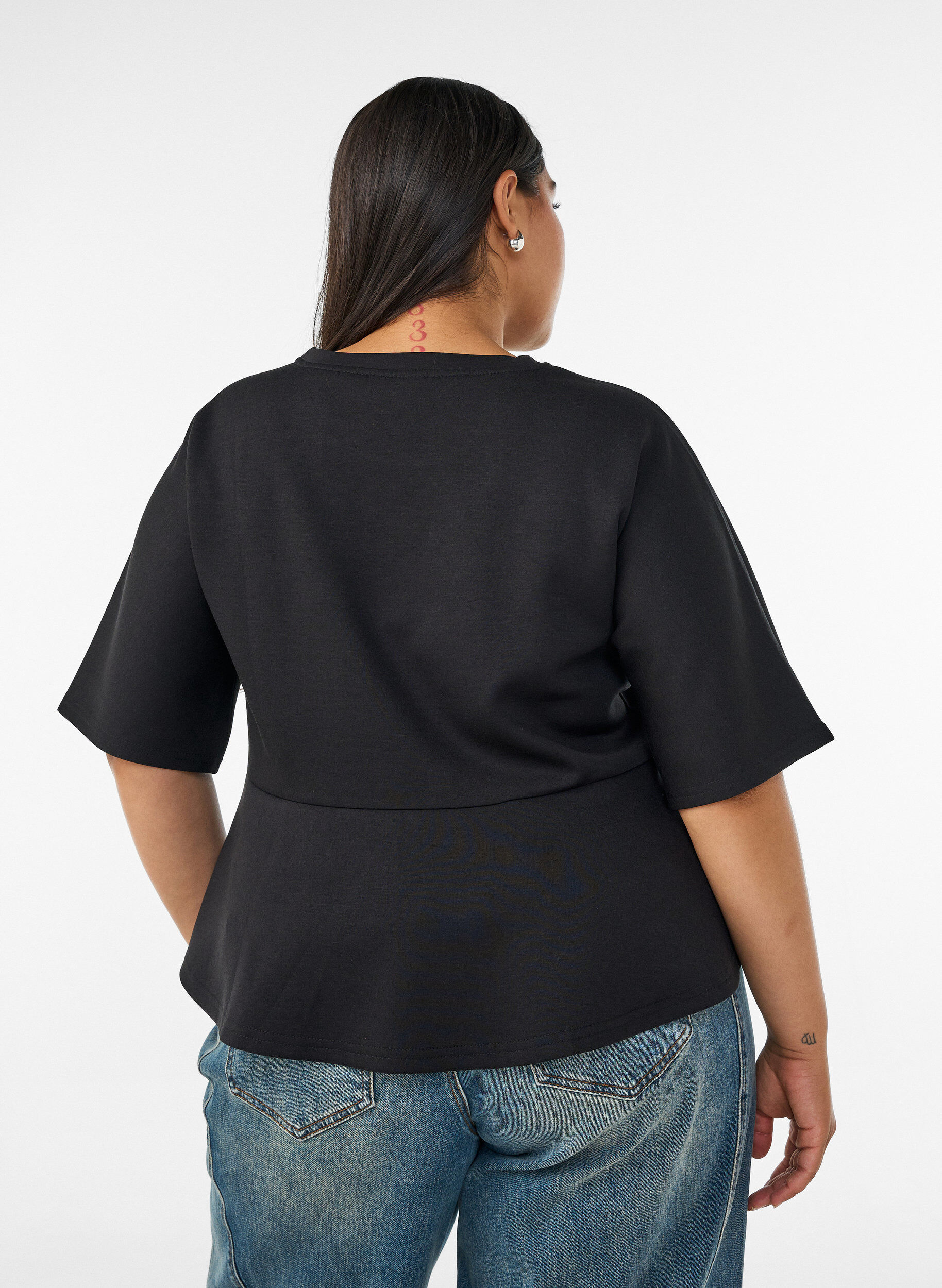 ZizziPeplum-pusero kyyn&auml;rpituisilla hihoilla, Musta, Model image number 2