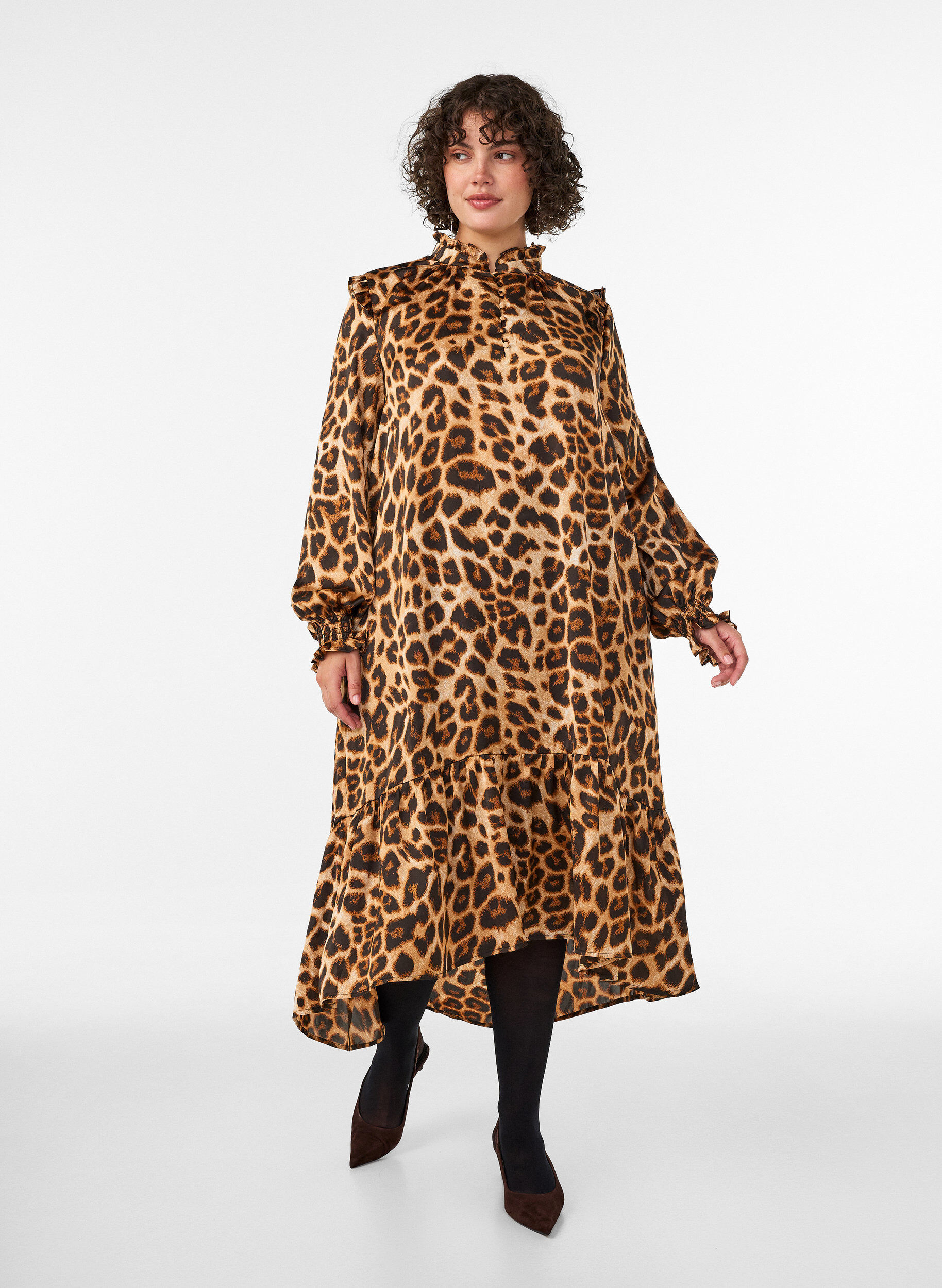ZizziMekko leopardikuosilla ja r&ouml;yhel&ouml;yksityiskohdilla, Ruskea, Model image number 0