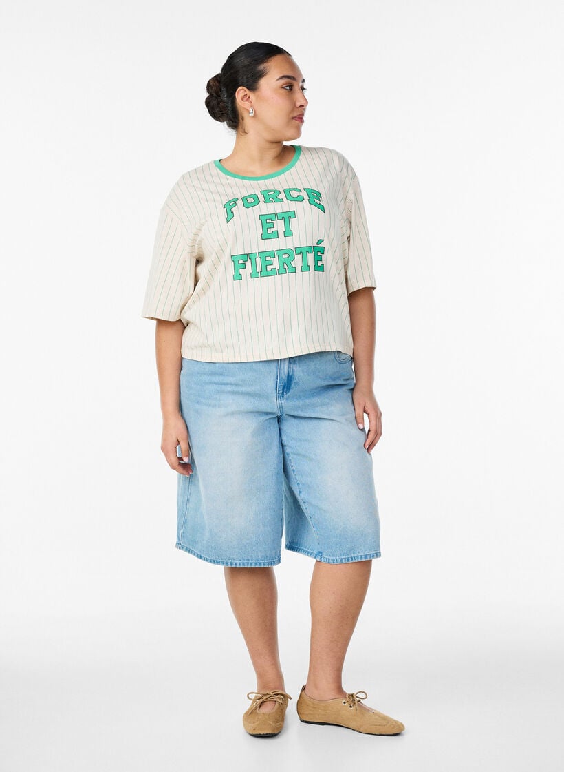 Boxy T-paita raidoilla ja statement-printill&auml;, Vanilja, Model image number 1