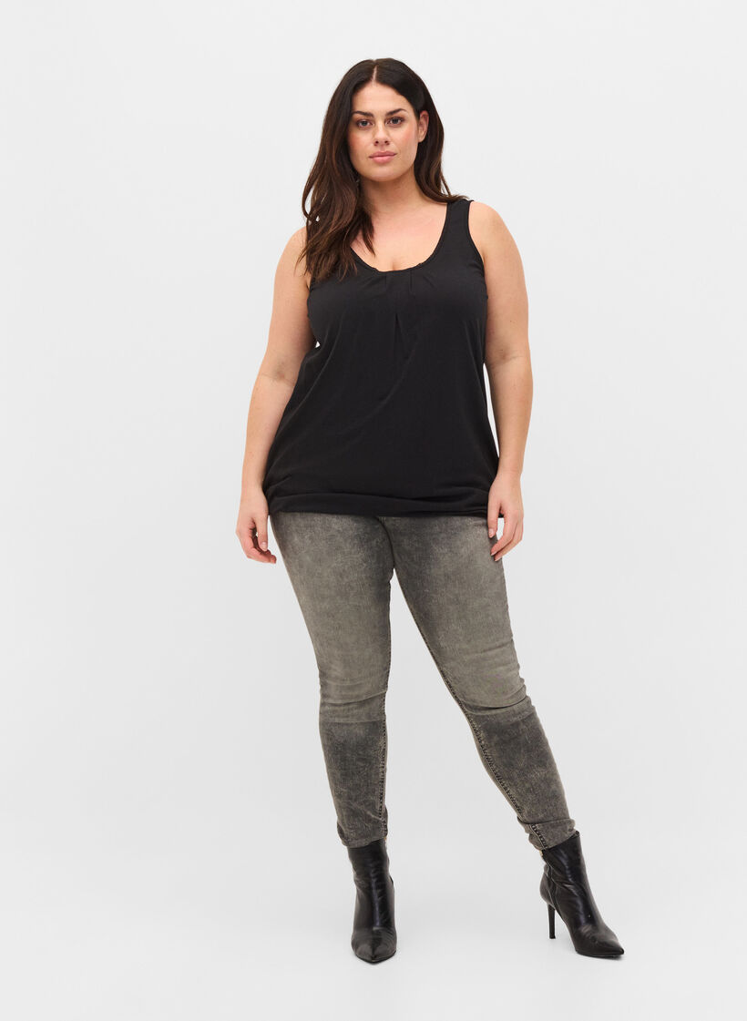 Puuvillatoppi pyöreällä pääntiellä ja pitsillä, Black, Model image number 2